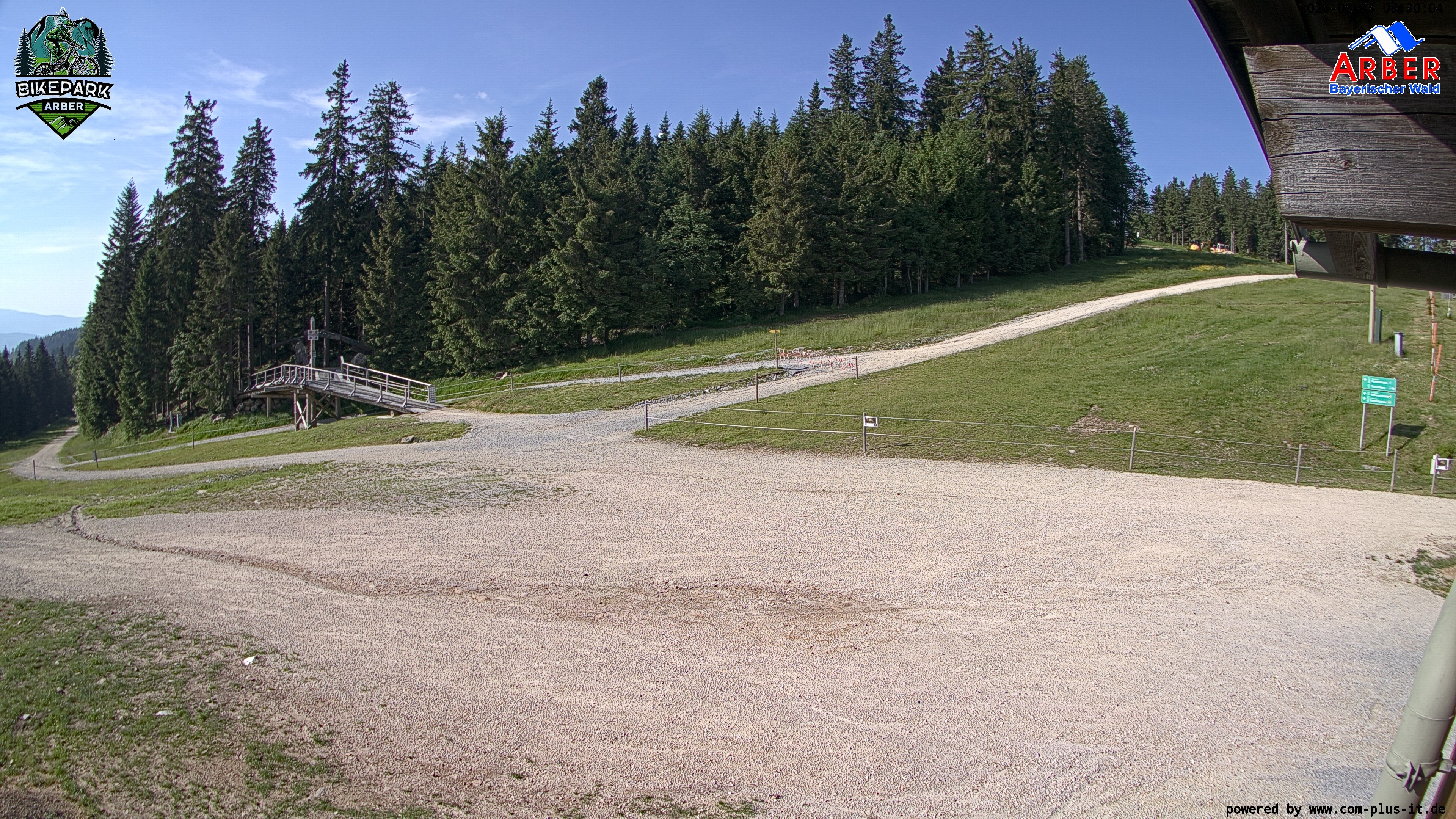 Archiv Foto Webcam ArBär Kinderland des Skigebiets am Arber