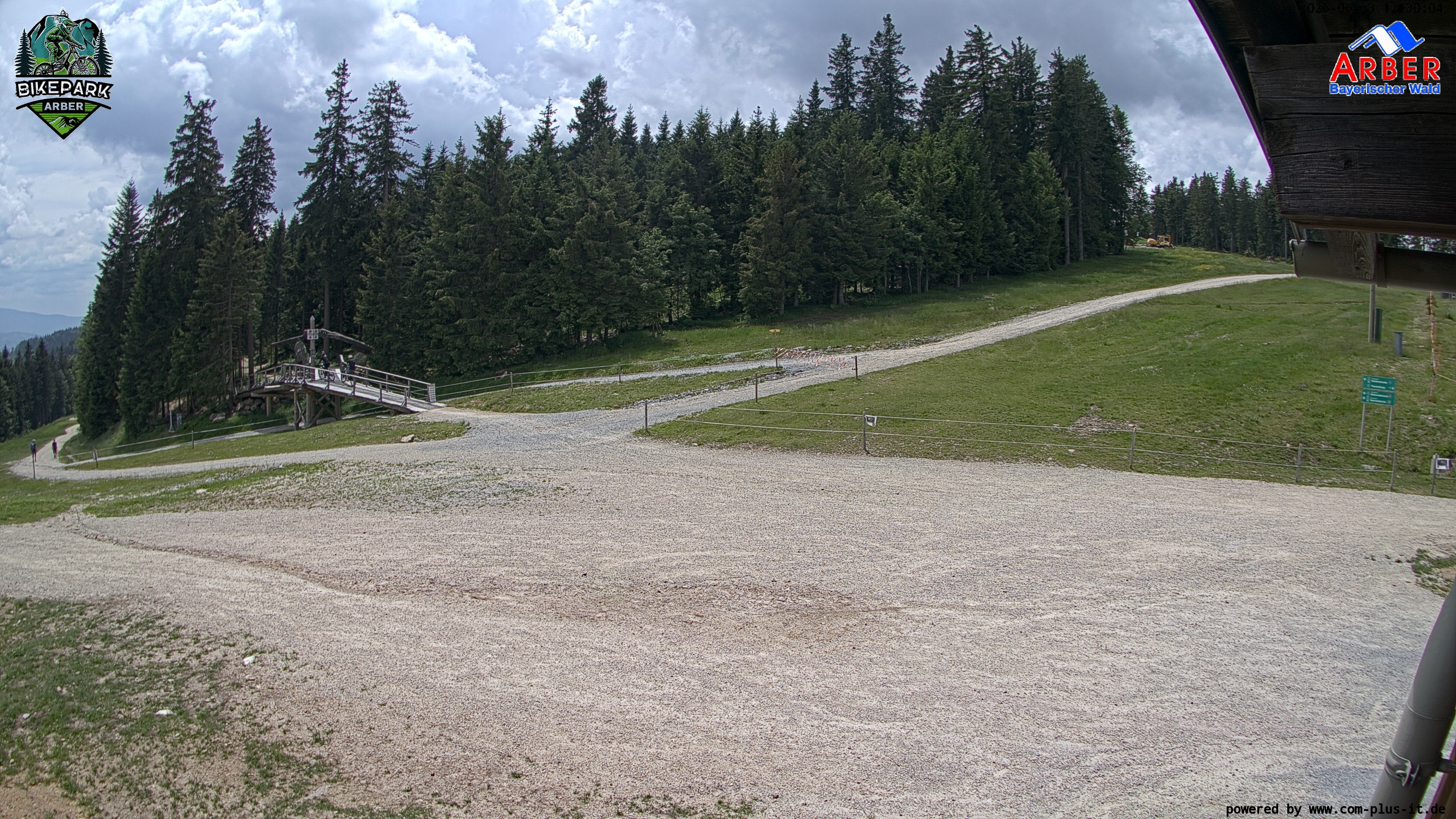 Archiv Foto Webcam ArBär Kinderland des Skigebiets am Arber
