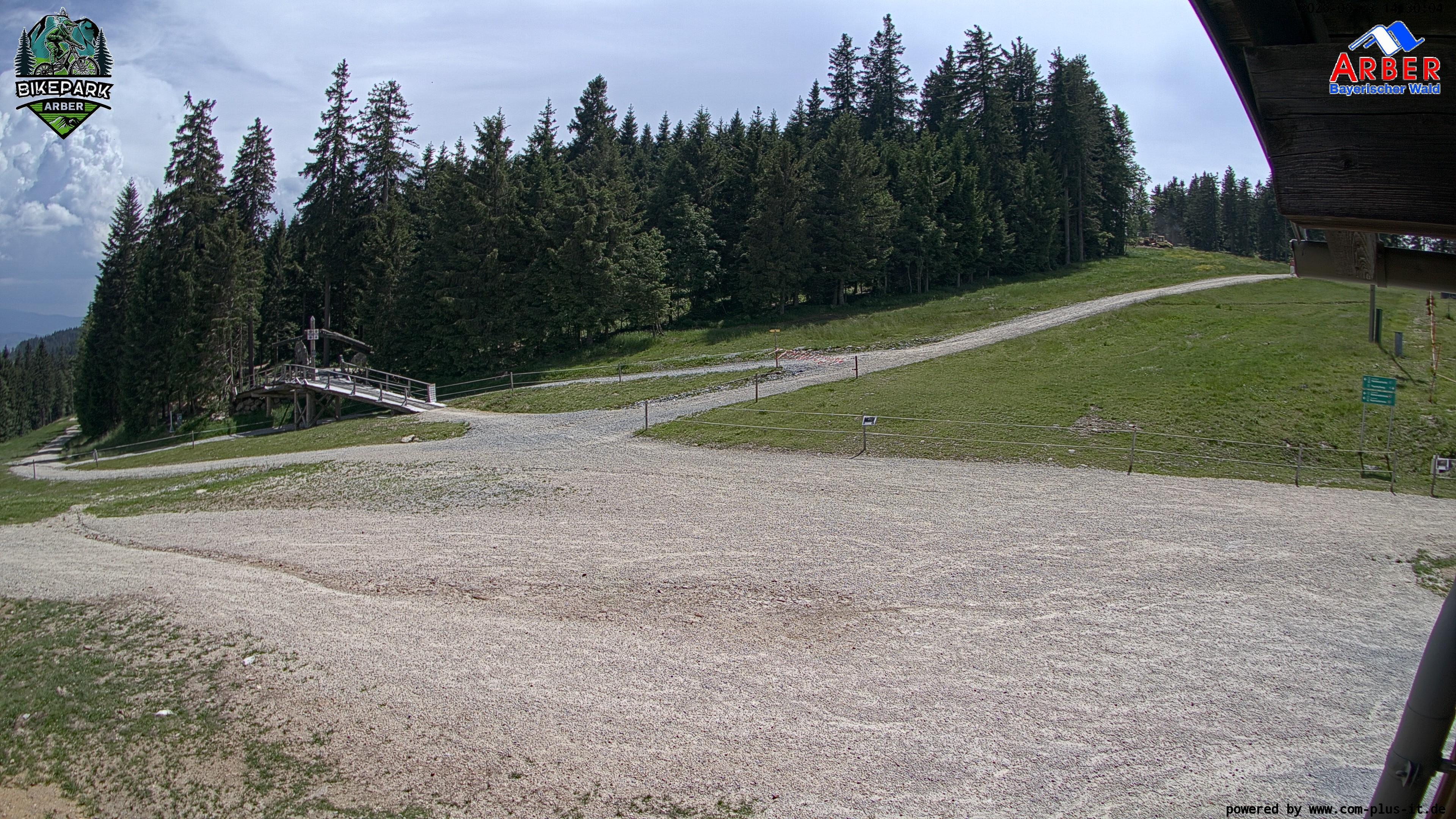 Archiv Foto Webcam ArBär Kinderland des Skigebiets am Arber