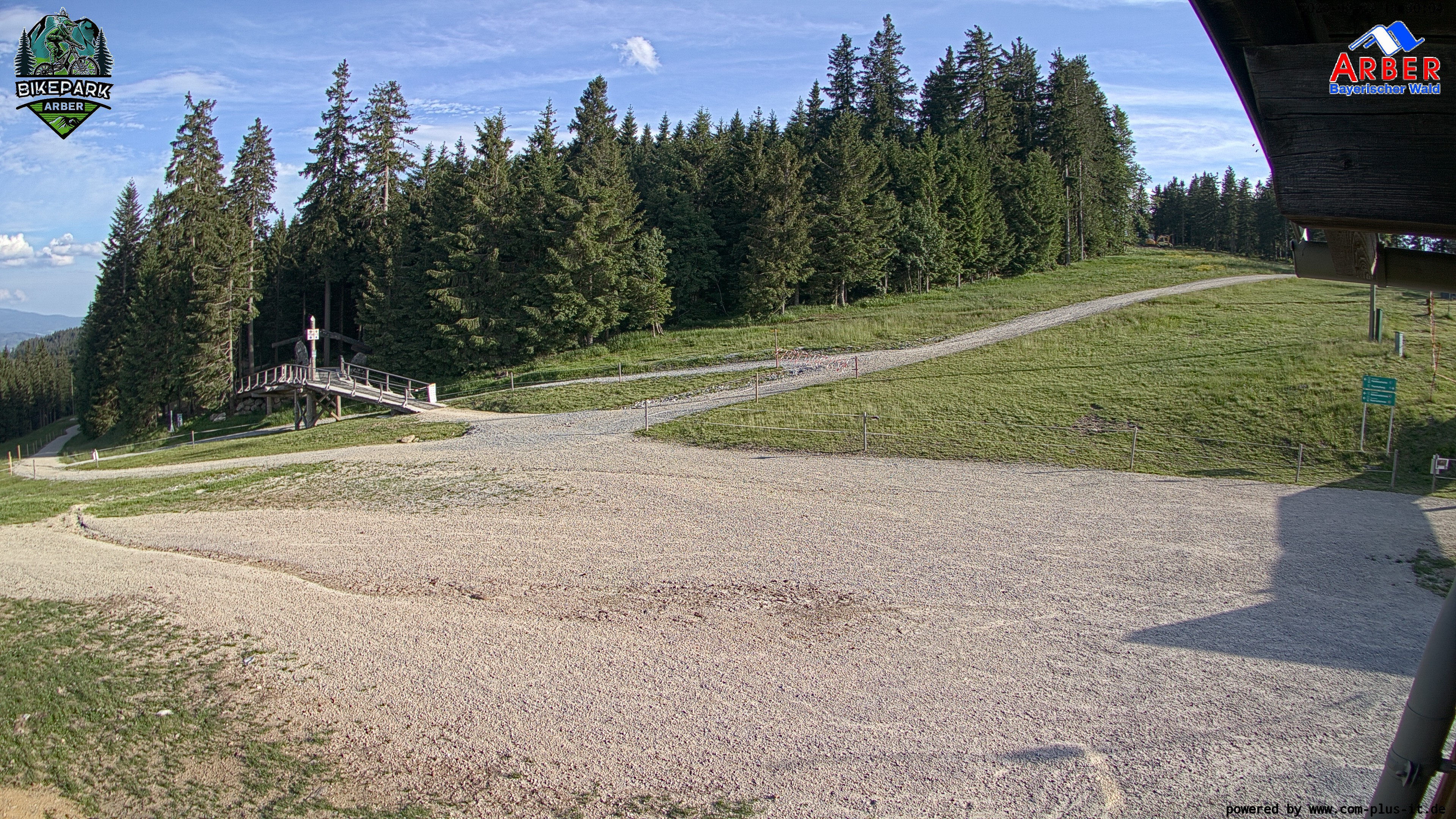 Archiv Foto Webcam ArBär Kinderland des Skigebiets am Arber