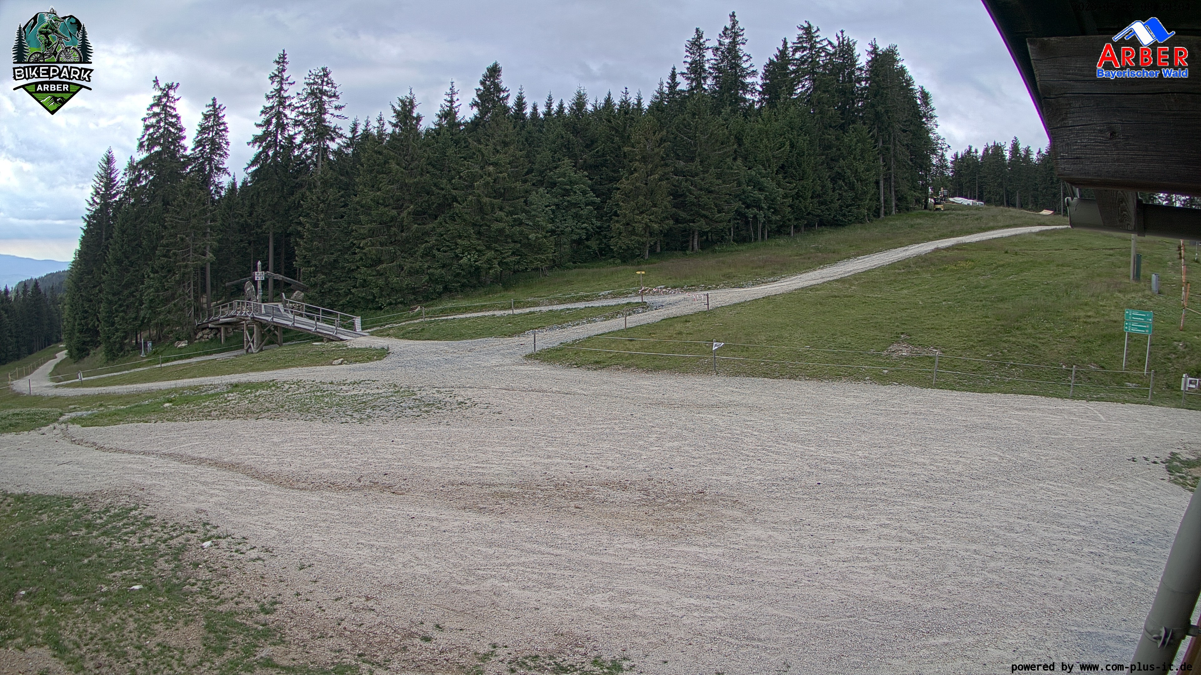 Archiv Foto Webcam ArBär Kinderland des Skigebiets am Arber