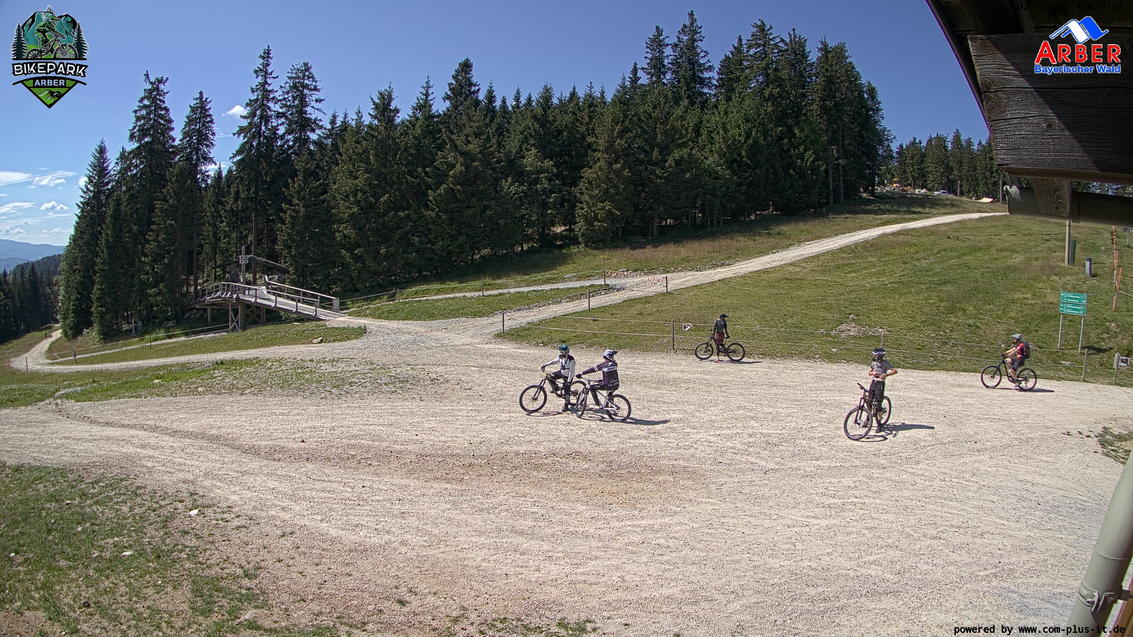 Archiv Foto Webcam ArBär Kinderland des Skigebiets am Arber