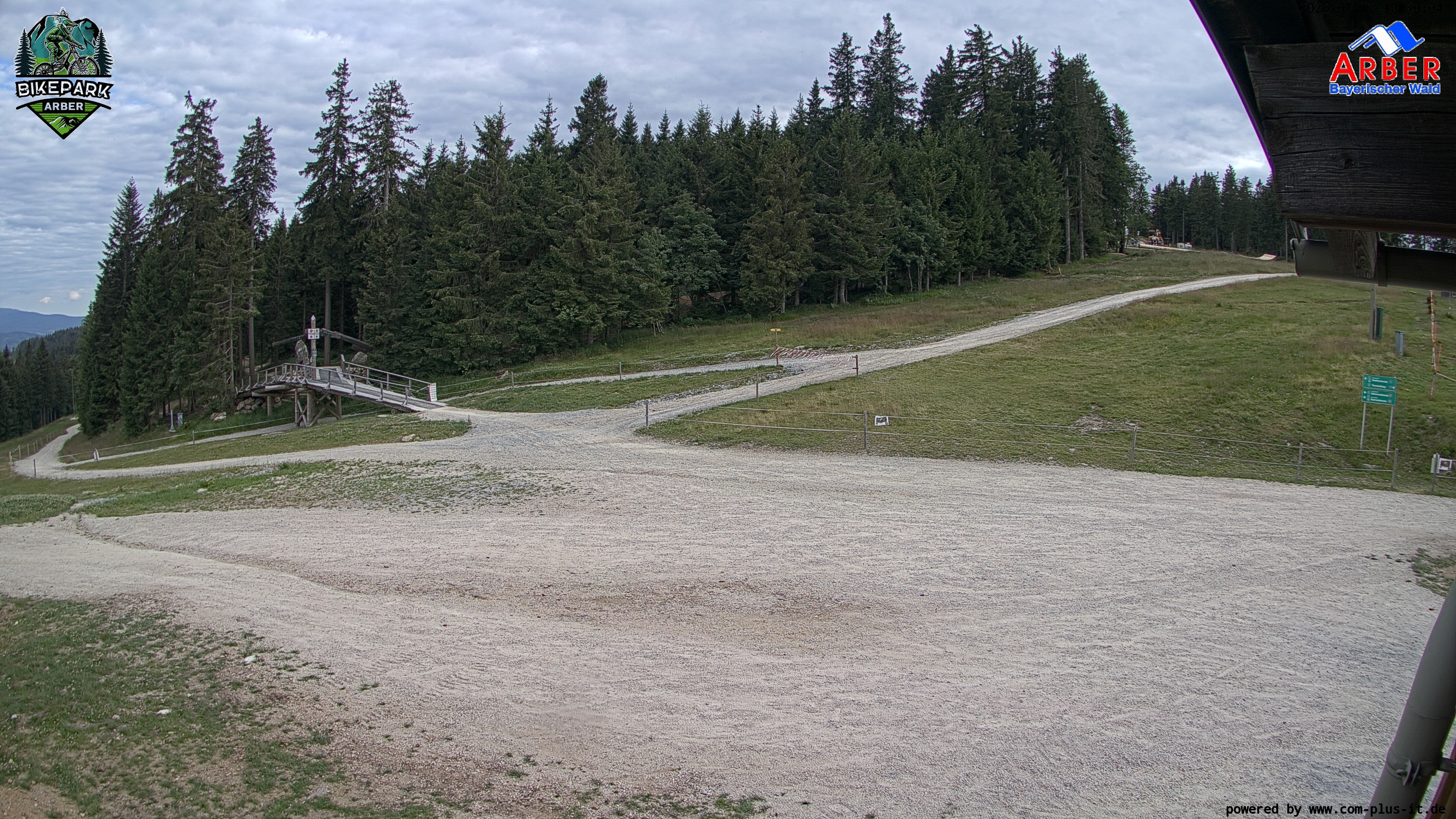 Archiv Foto Webcam ArBär Kinderland des Skigebiets am Arber