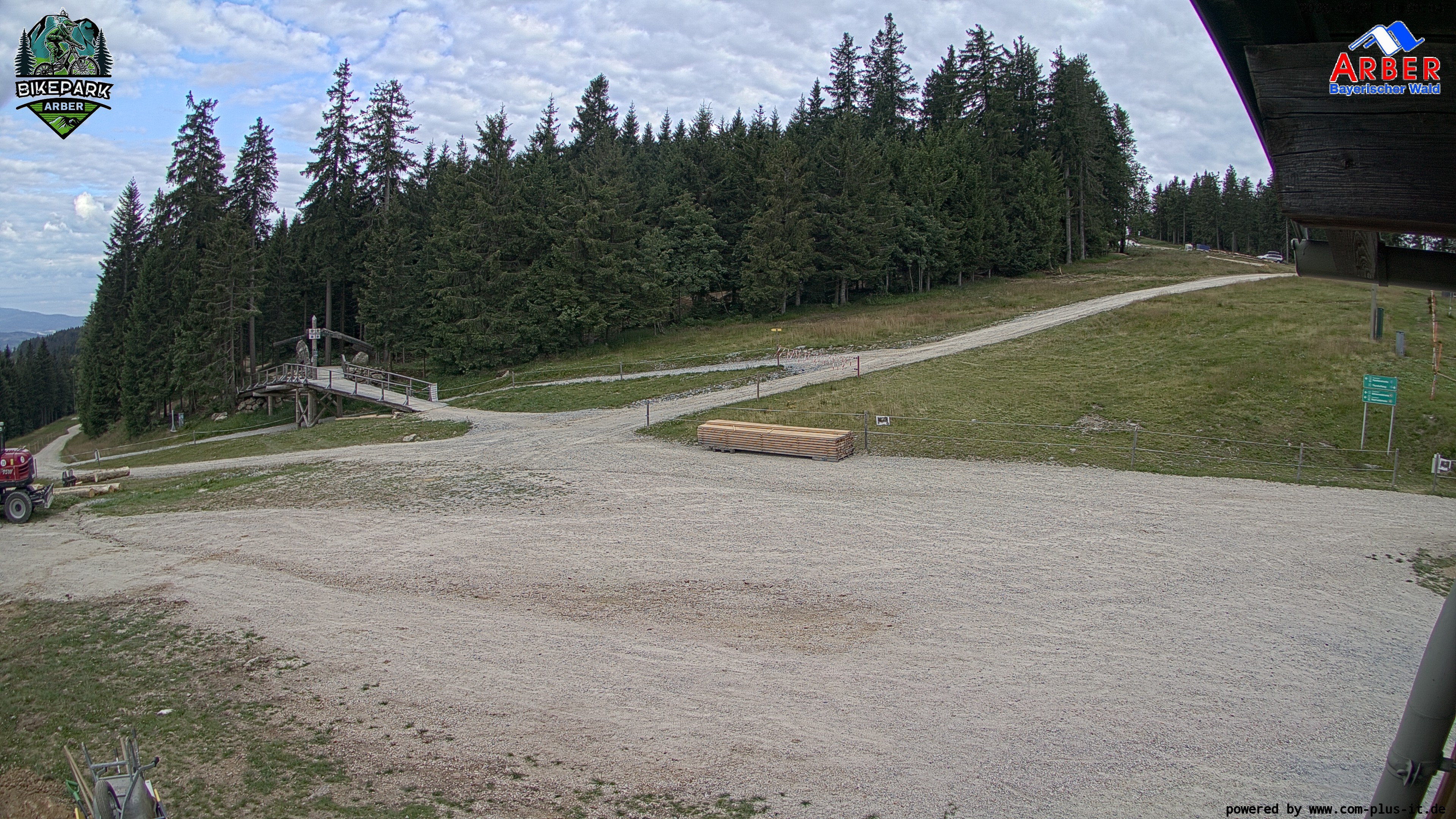 Archived image Webcam ArBär kids area at Arber mountain