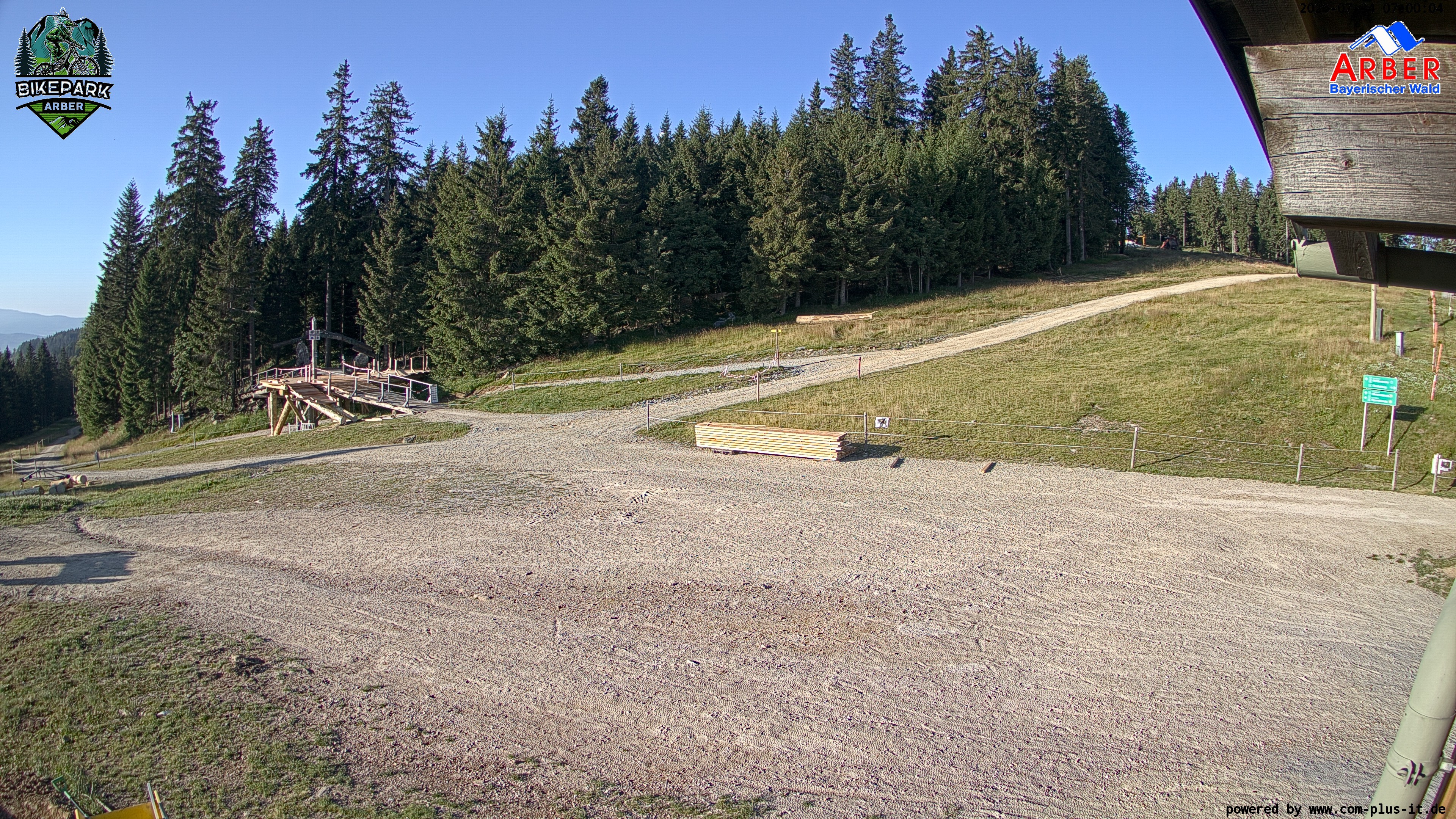 Archiv Foto Webcam ArBär Kinderland des Skigebiets am Arber