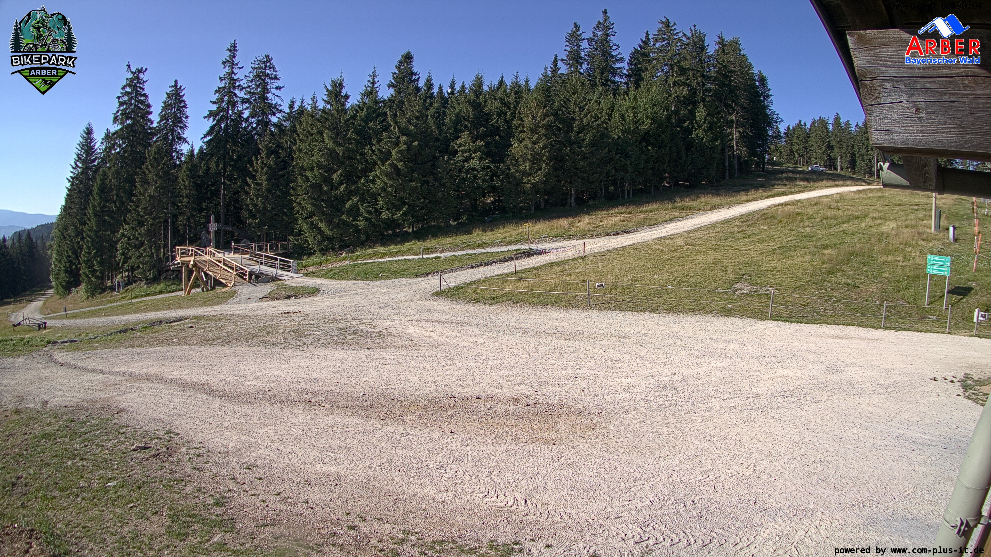 Archiv Foto Webcam ArBär Kinderland des Skigebiets am Arber