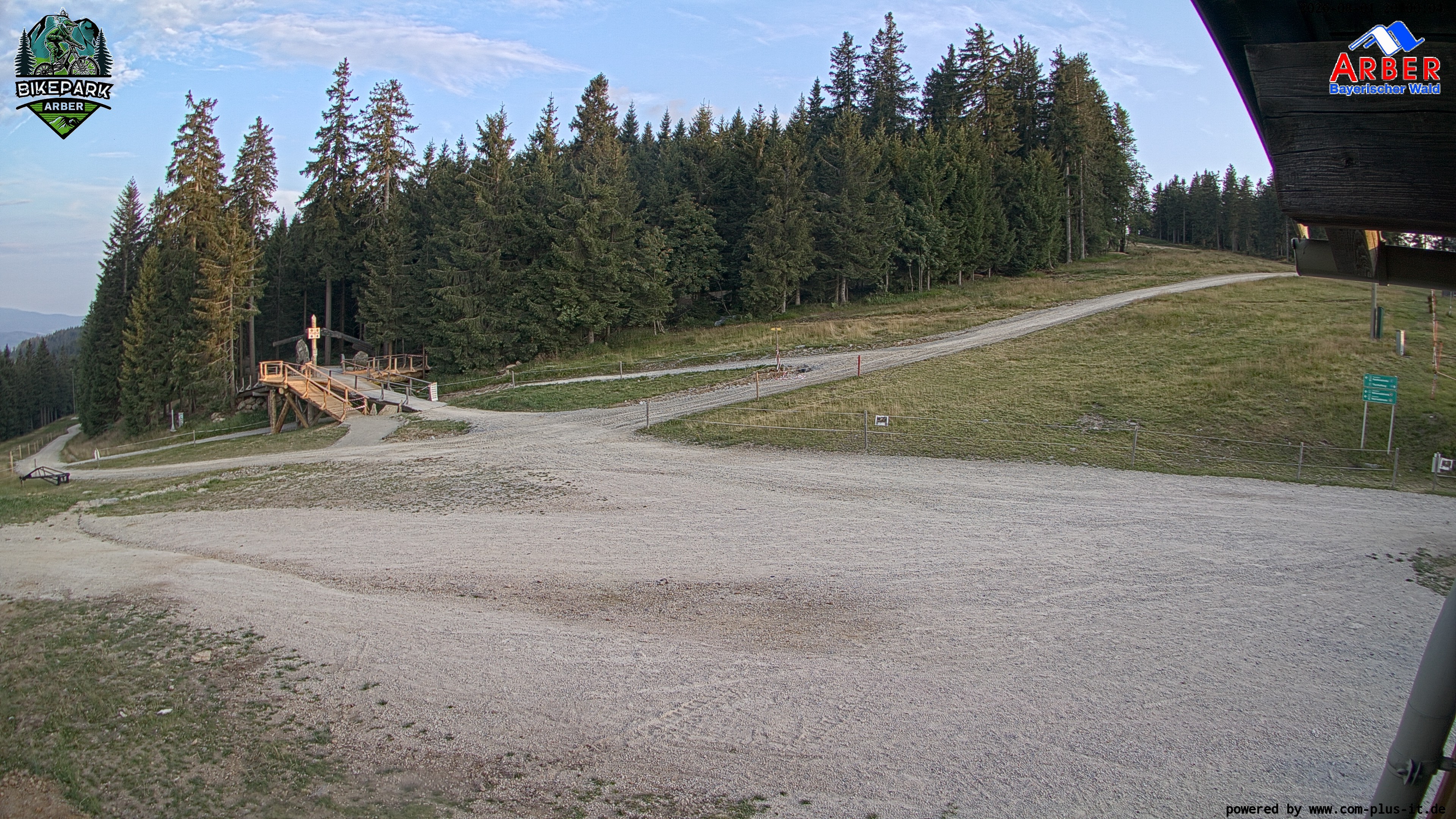 Archiv Foto Webcam ArBär Kinderland des Skigebiets am Arber