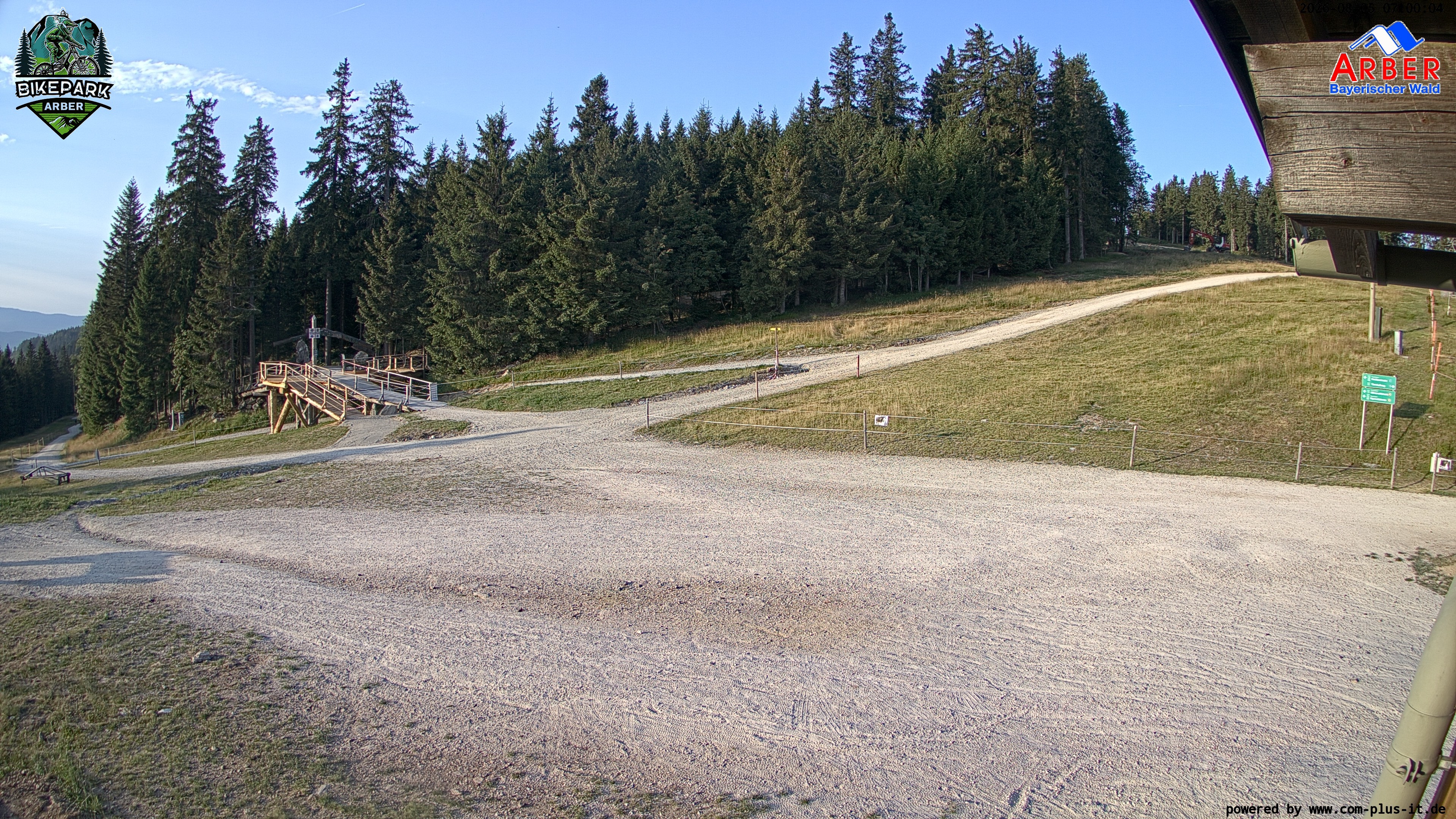 Archiv Foto Webcam ArBär Kinderland des Skigebiets am Arber