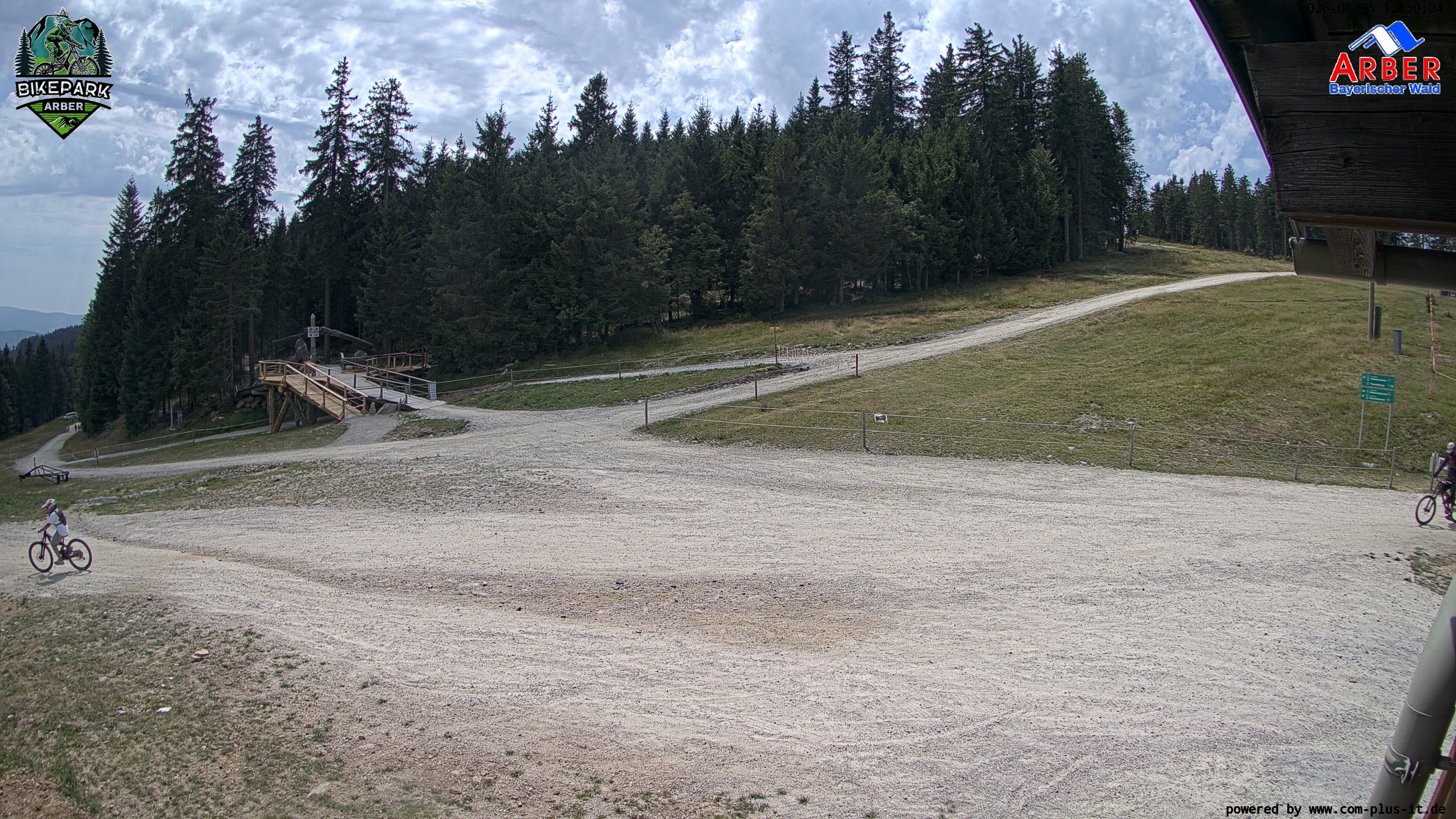 Archiv Foto Webcam ArBär Kinderland des Skigebiets am Arber