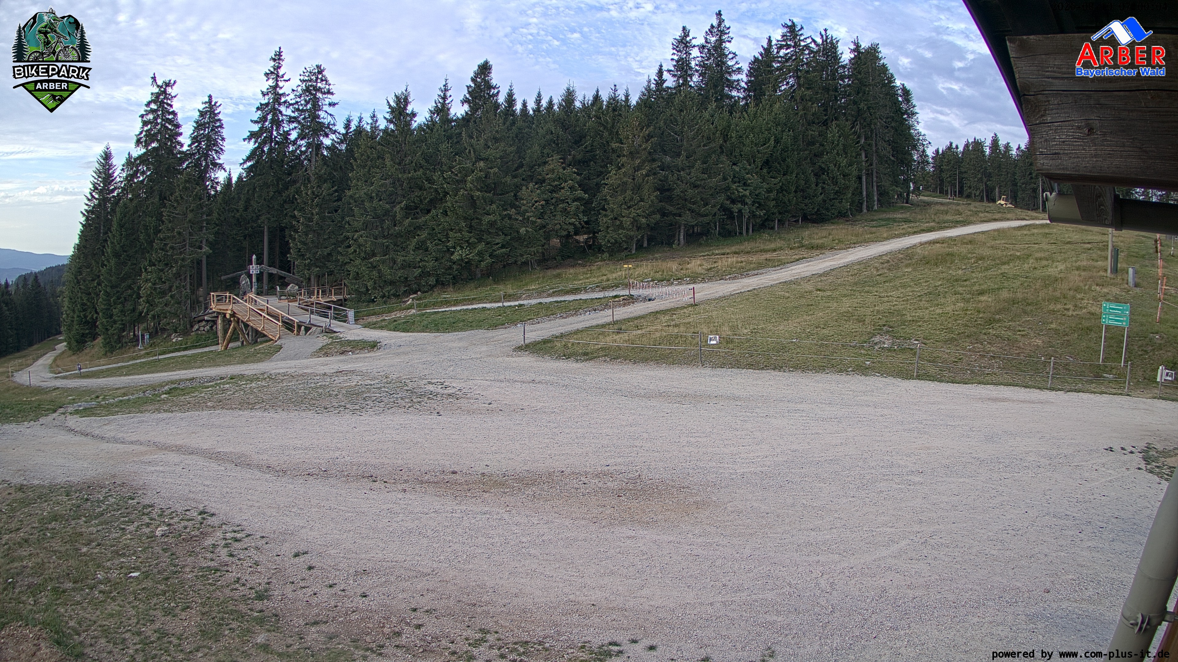 Archiv Foto Webcam ArBär Kinderland des Skigebiets am Arber