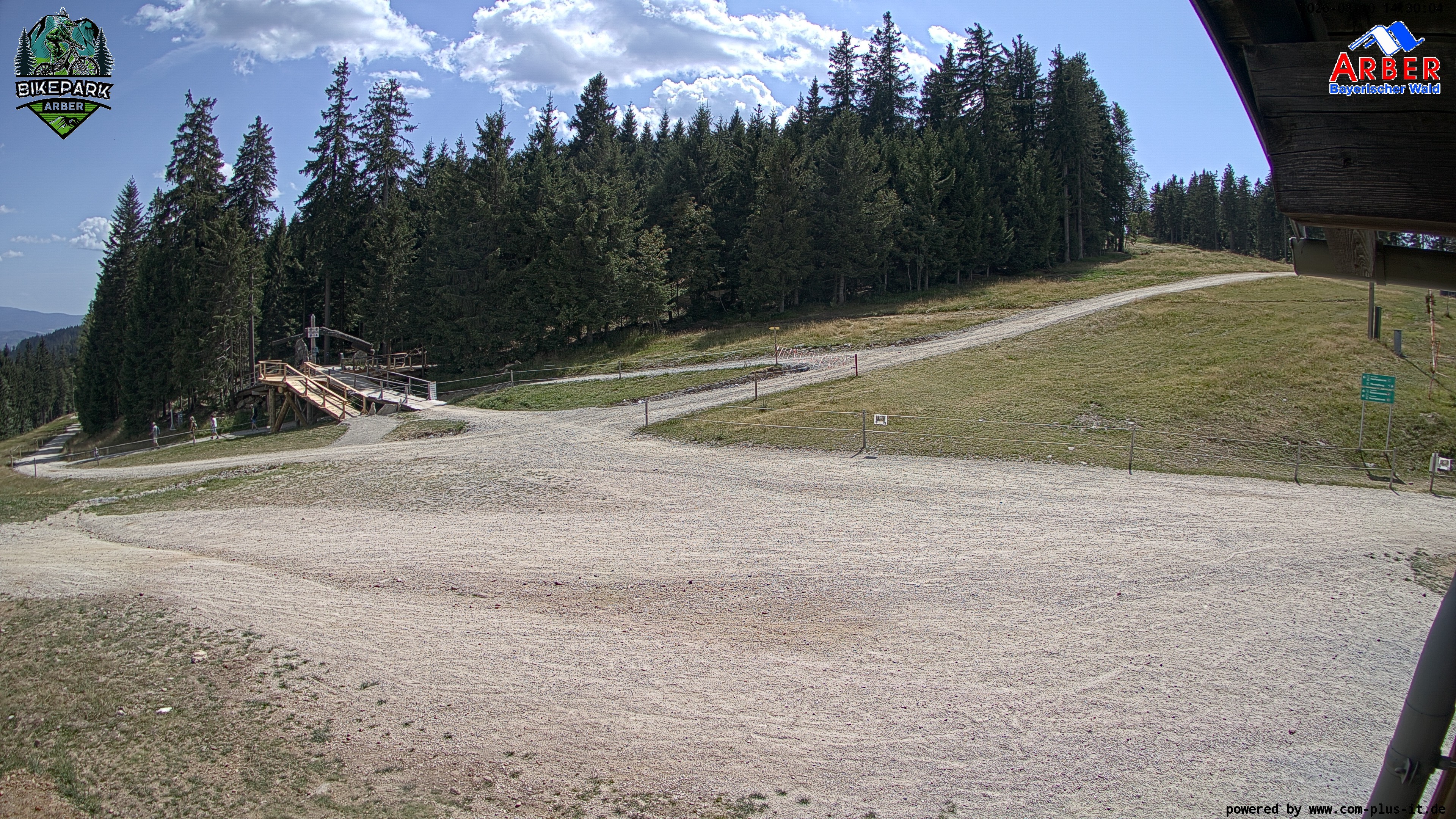 Archiv Foto Webcam ArBär Kinderland des Skigebiets am Arber
