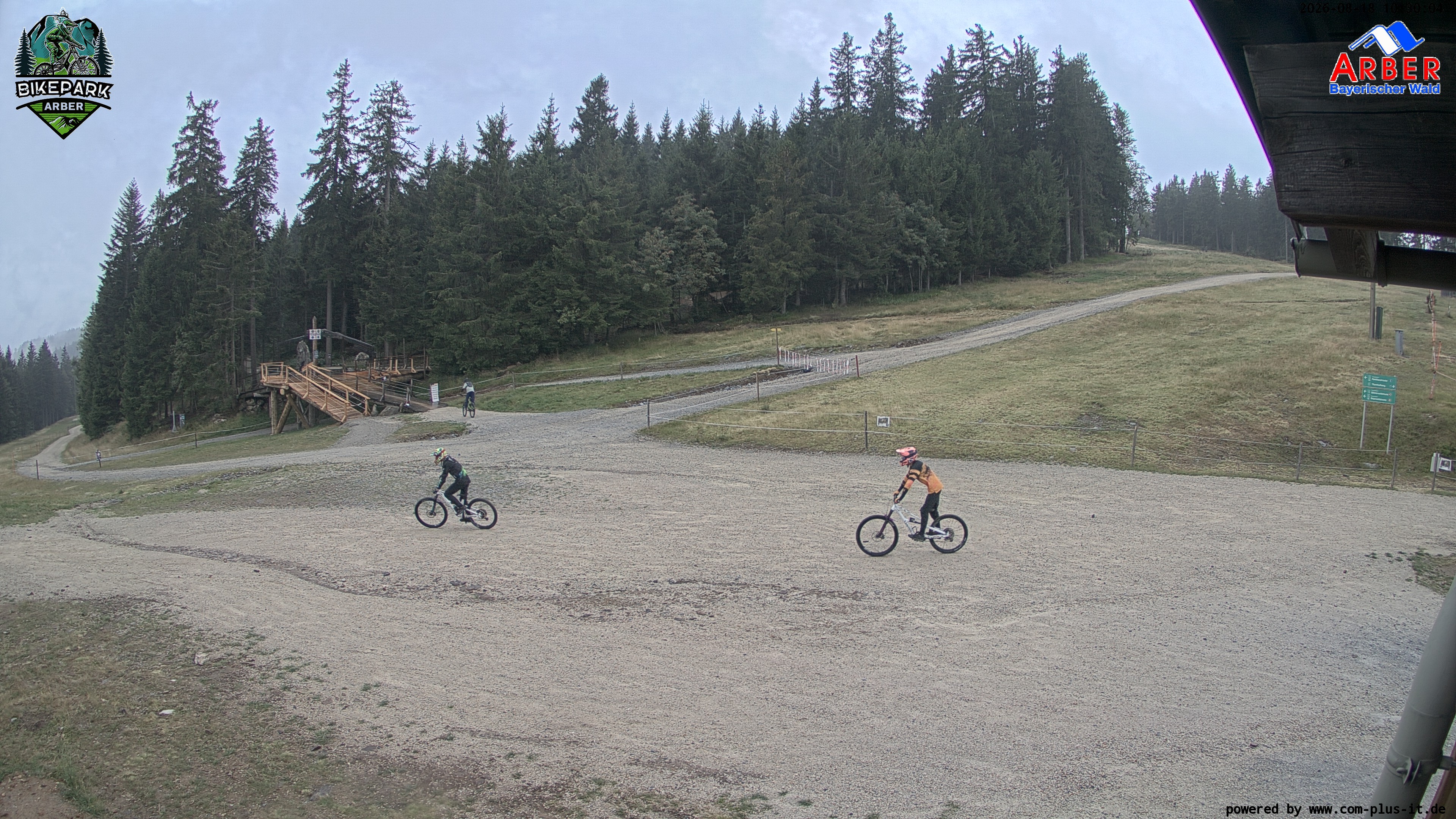 Archiv Foto Webcam ArBär Kinderland des Skigebiets am Arber