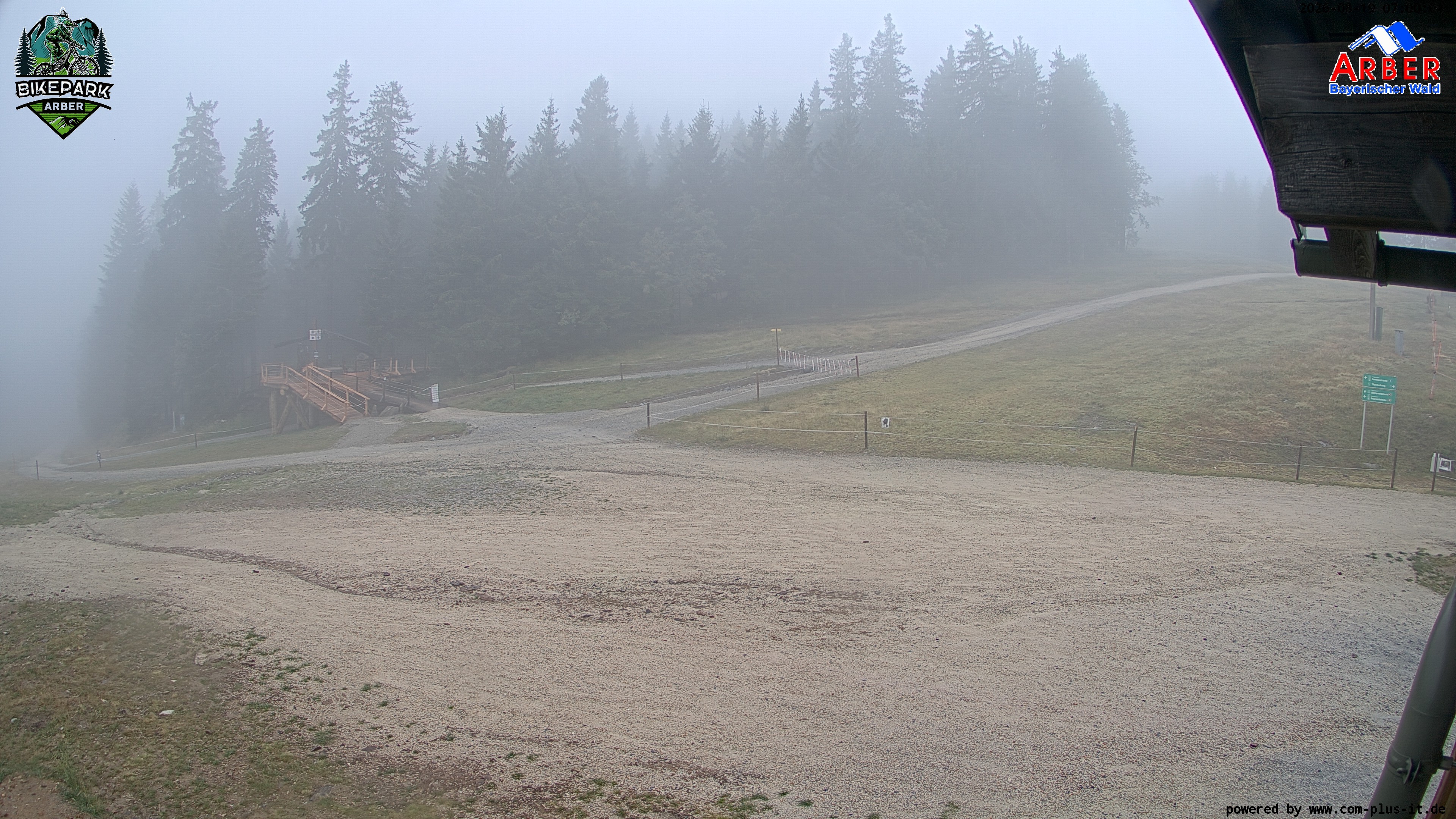 Archiv Foto Webcam ArBär Kinderland des Skigebiets am Arber