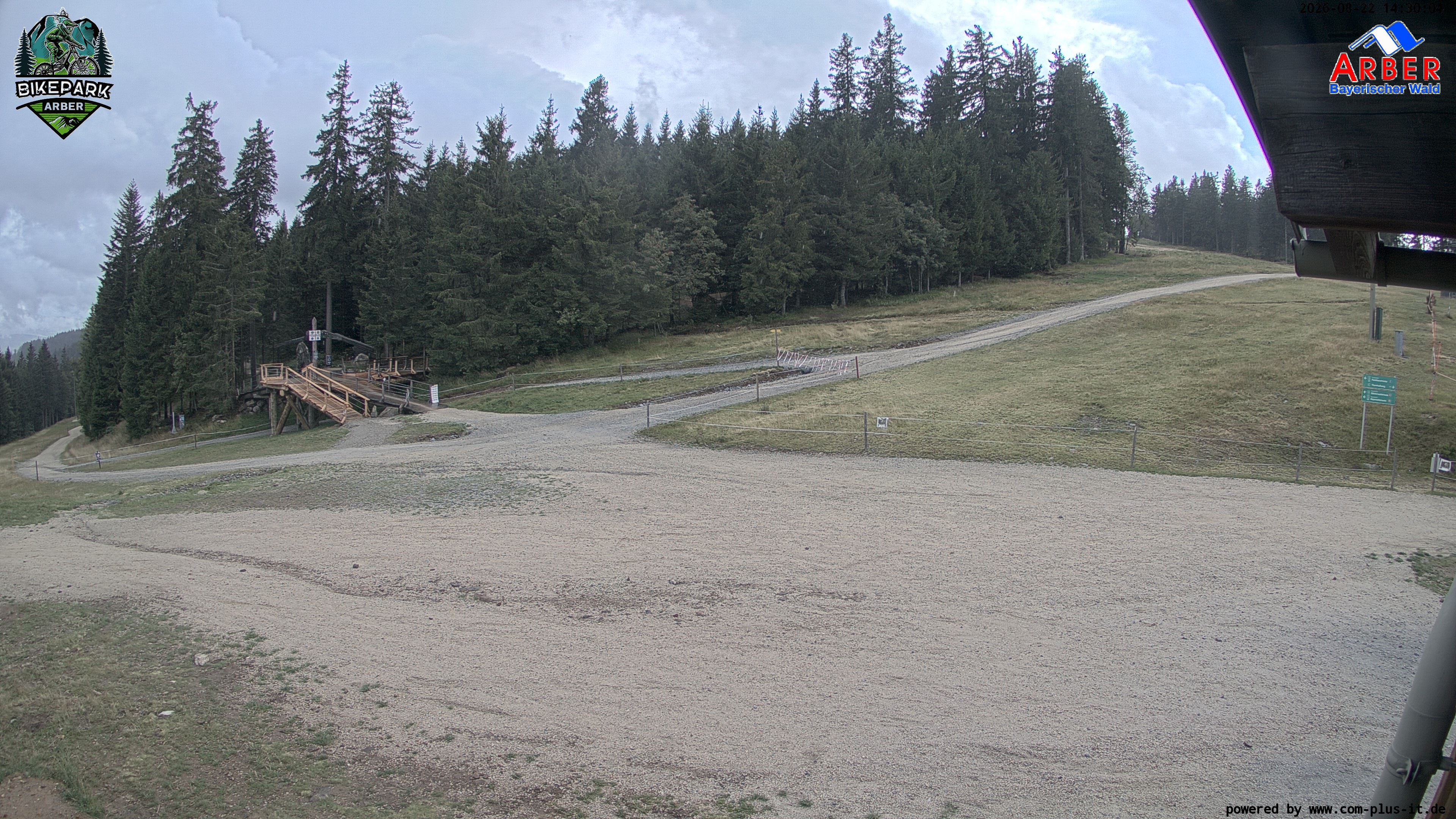 Archiv Foto Webcam ArBär Kinderland des Skigebiets am Arber