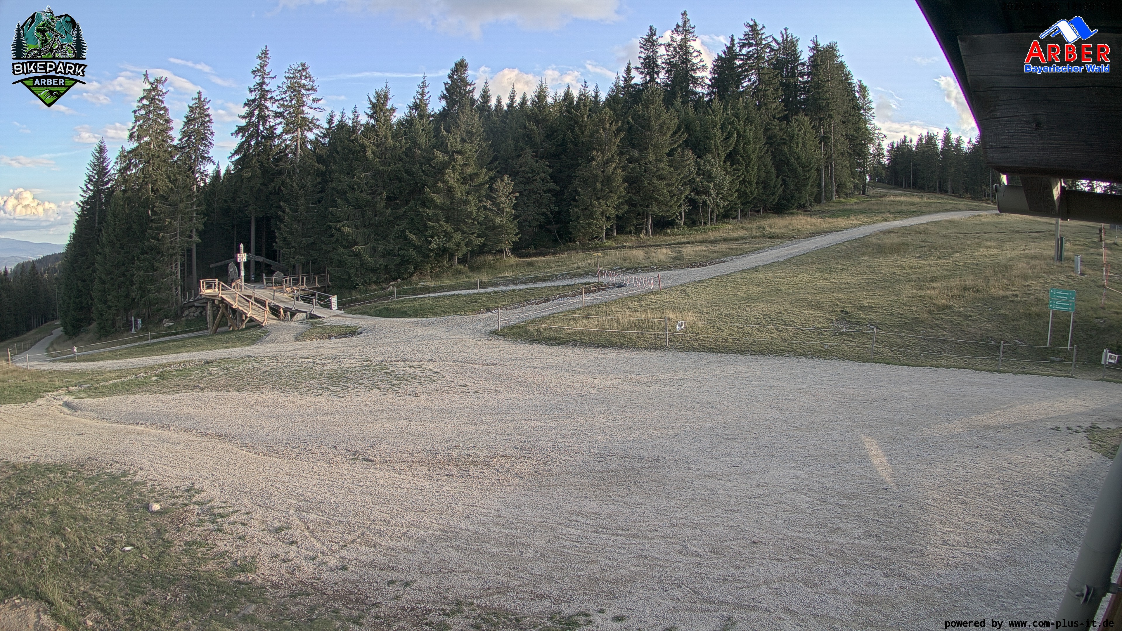 Archiv Foto Webcam ArBär Kinderland des Skigebiets am Arber