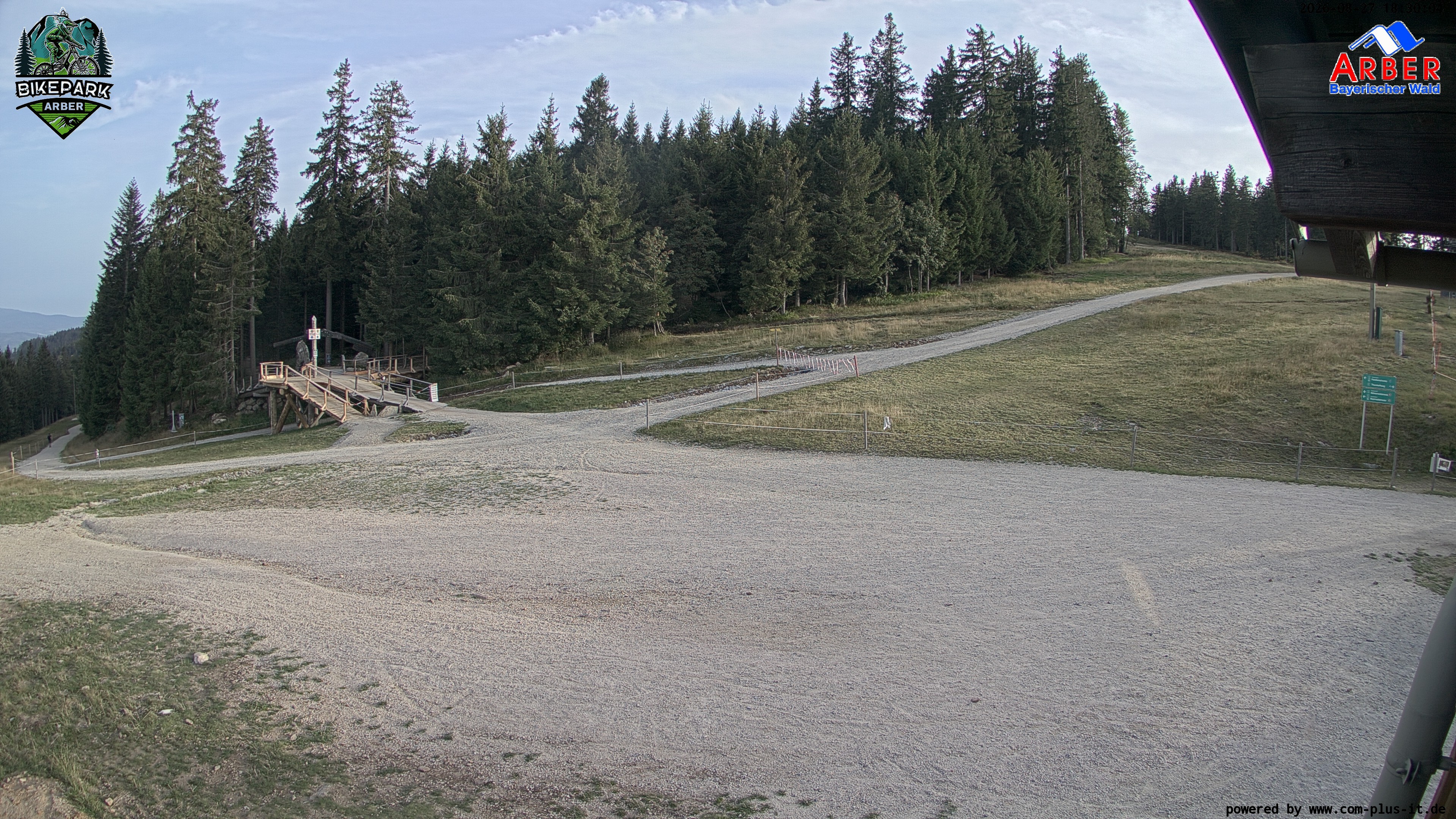 Archiv Foto Webcam ArBär Kinderland des Skigebiets am Arber
