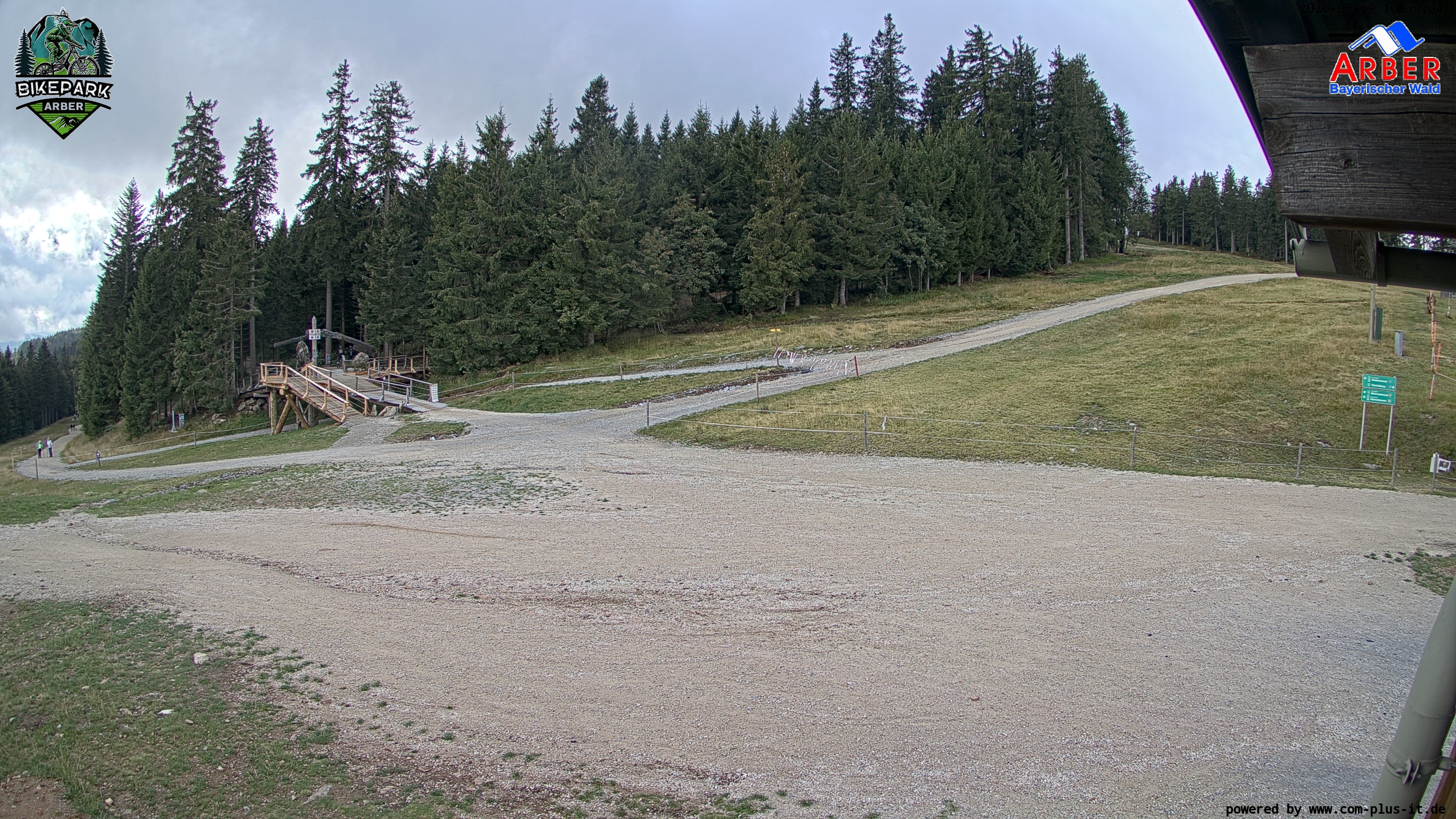 Archiv Foto Webcam ArBär Kinderland des Skigebiets am Arber