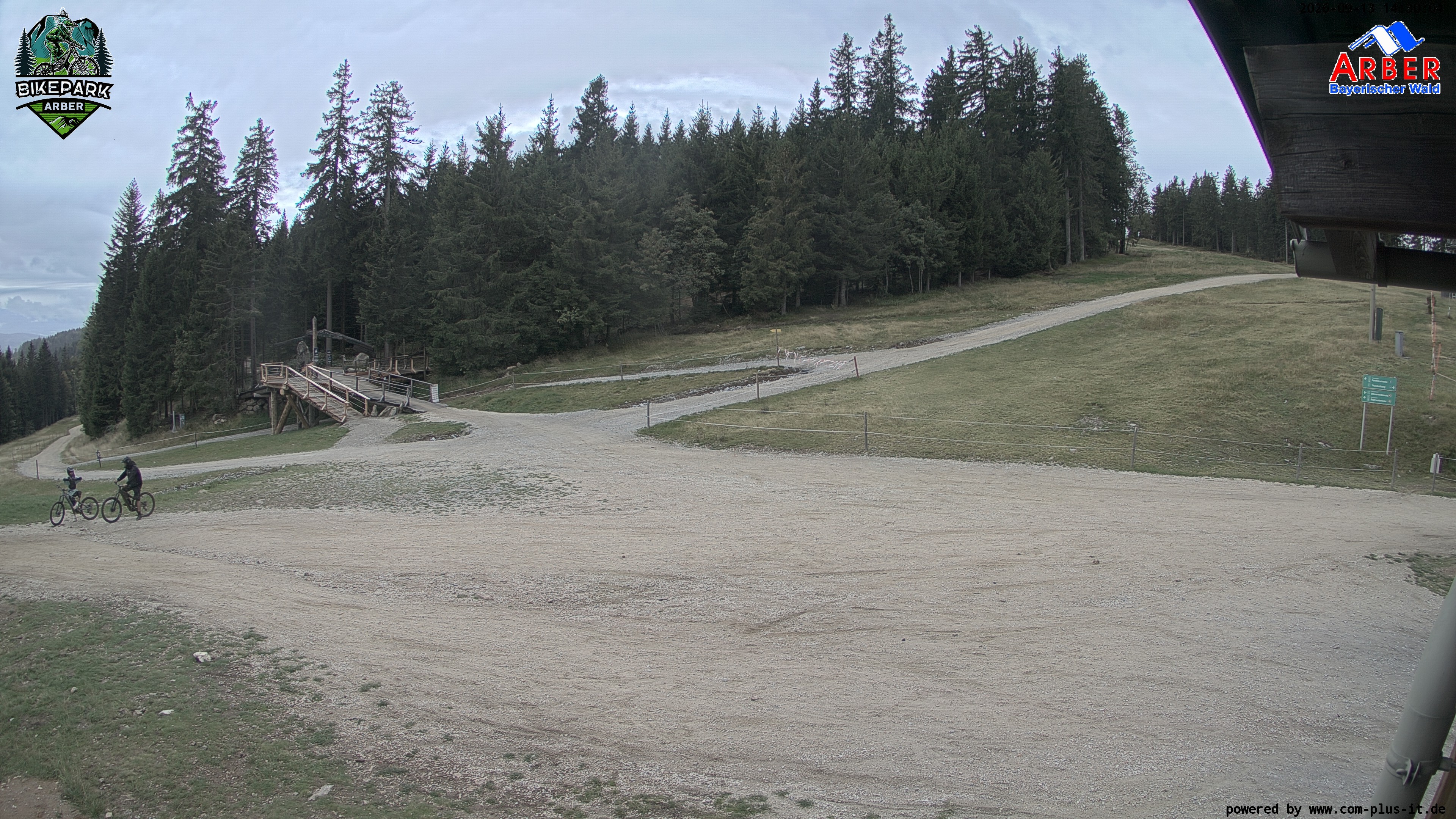 Archiv Foto Webcam ArBär Kinderland des Skigebiets am Arber