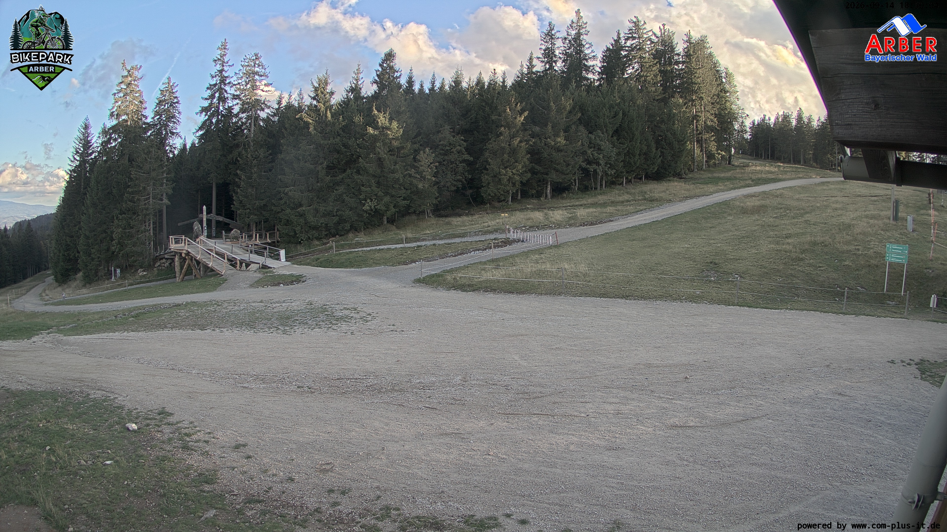 Archiv Foto Webcam ArBär Kinderland des Skigebiets am Arber