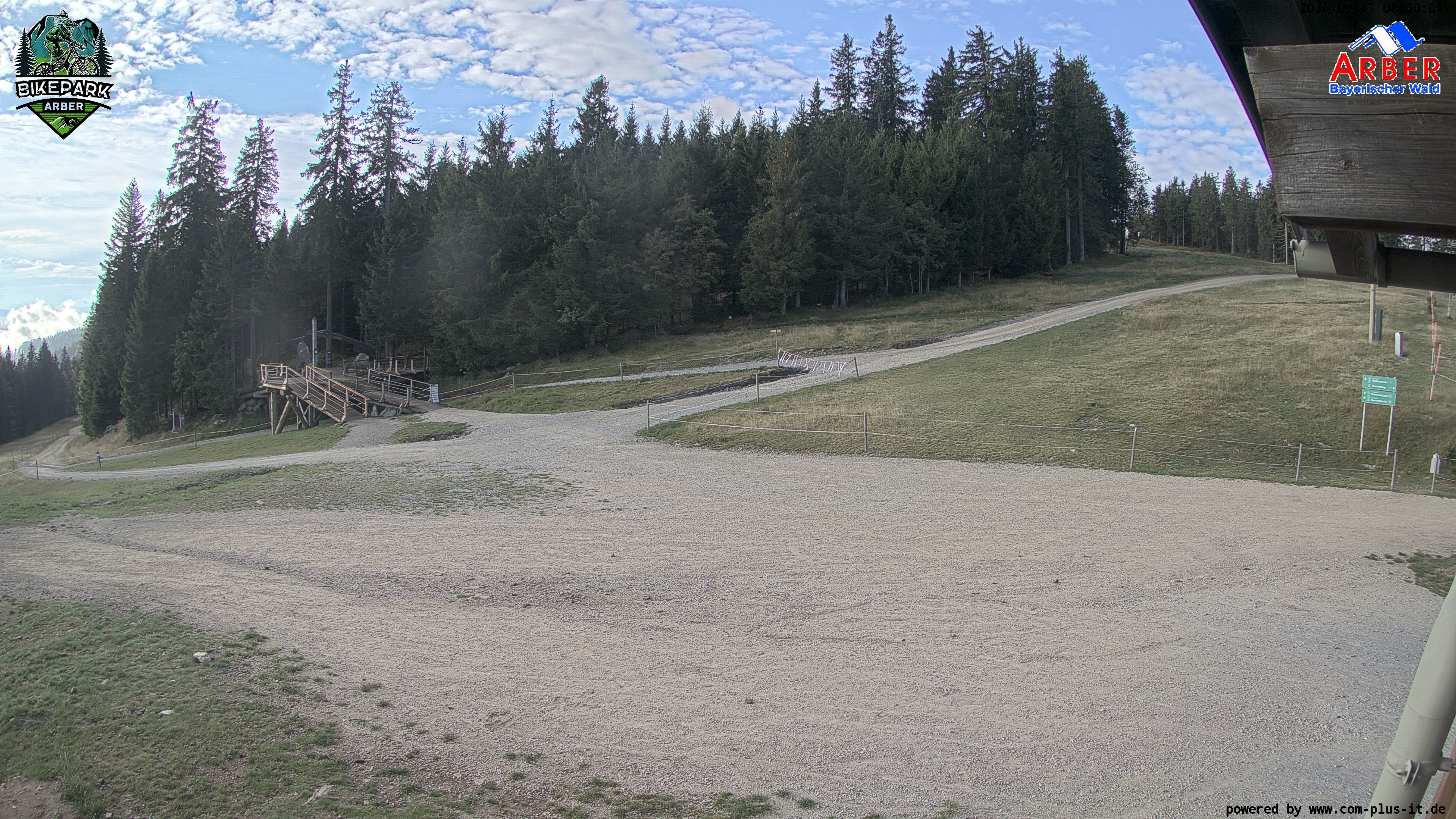 Archiv Foto Webcam ArBär Kinderland des Skigebiets am Arber