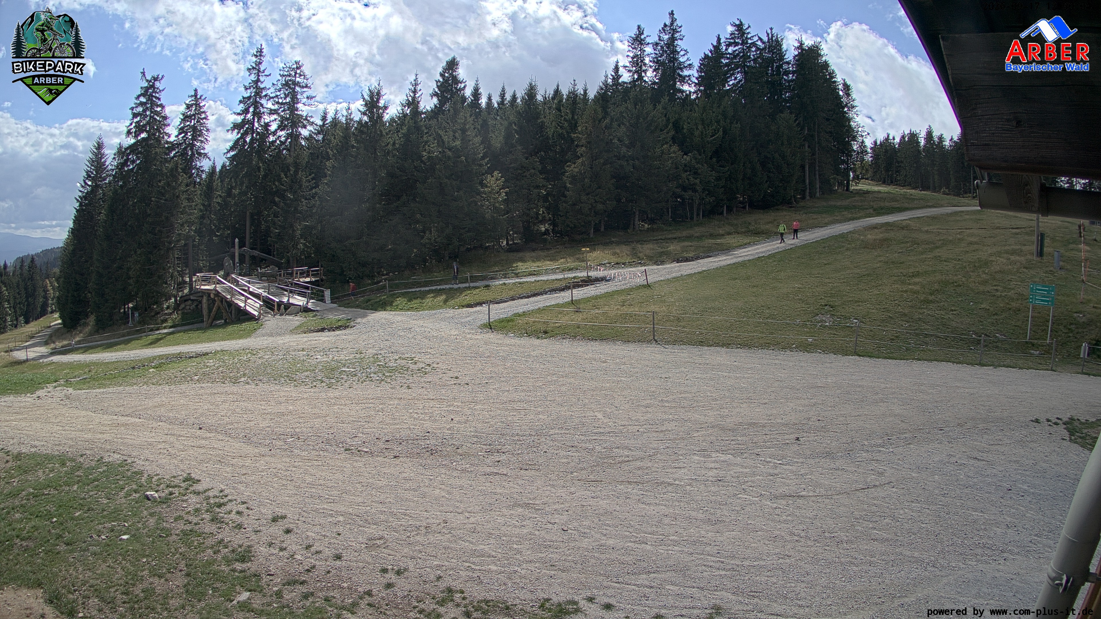 Archiv Foto Webcam ArBär Kinderland des Skigebiets am Arber