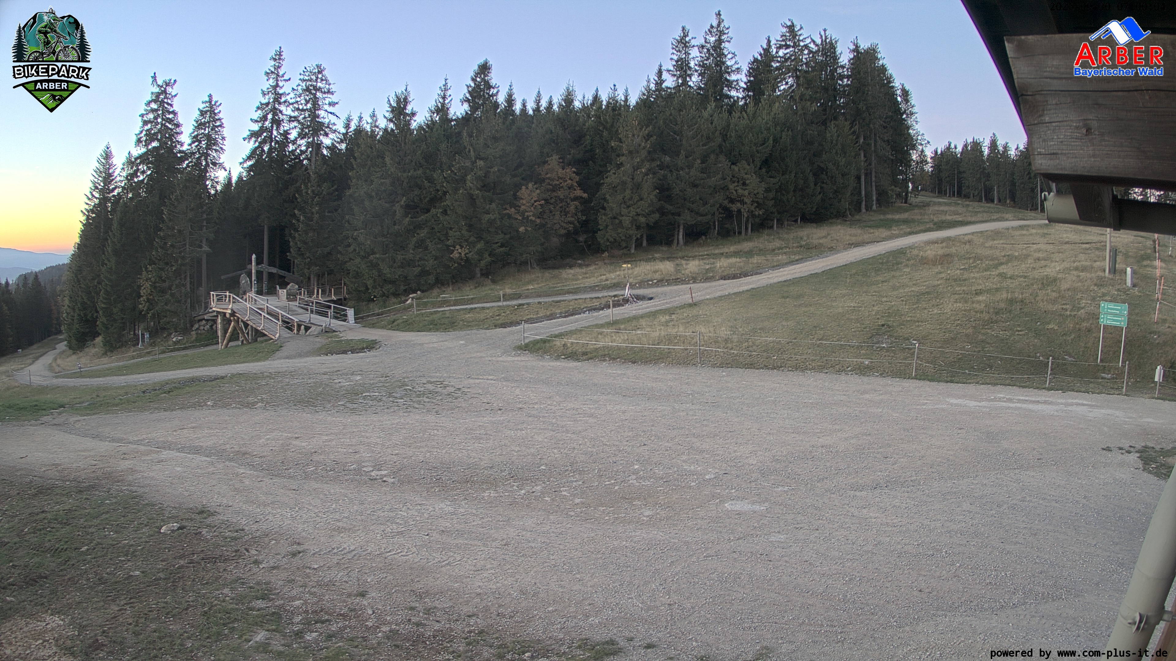 Archiv Foto Webcam ArBär Kinderland des Skigebiets am Arber