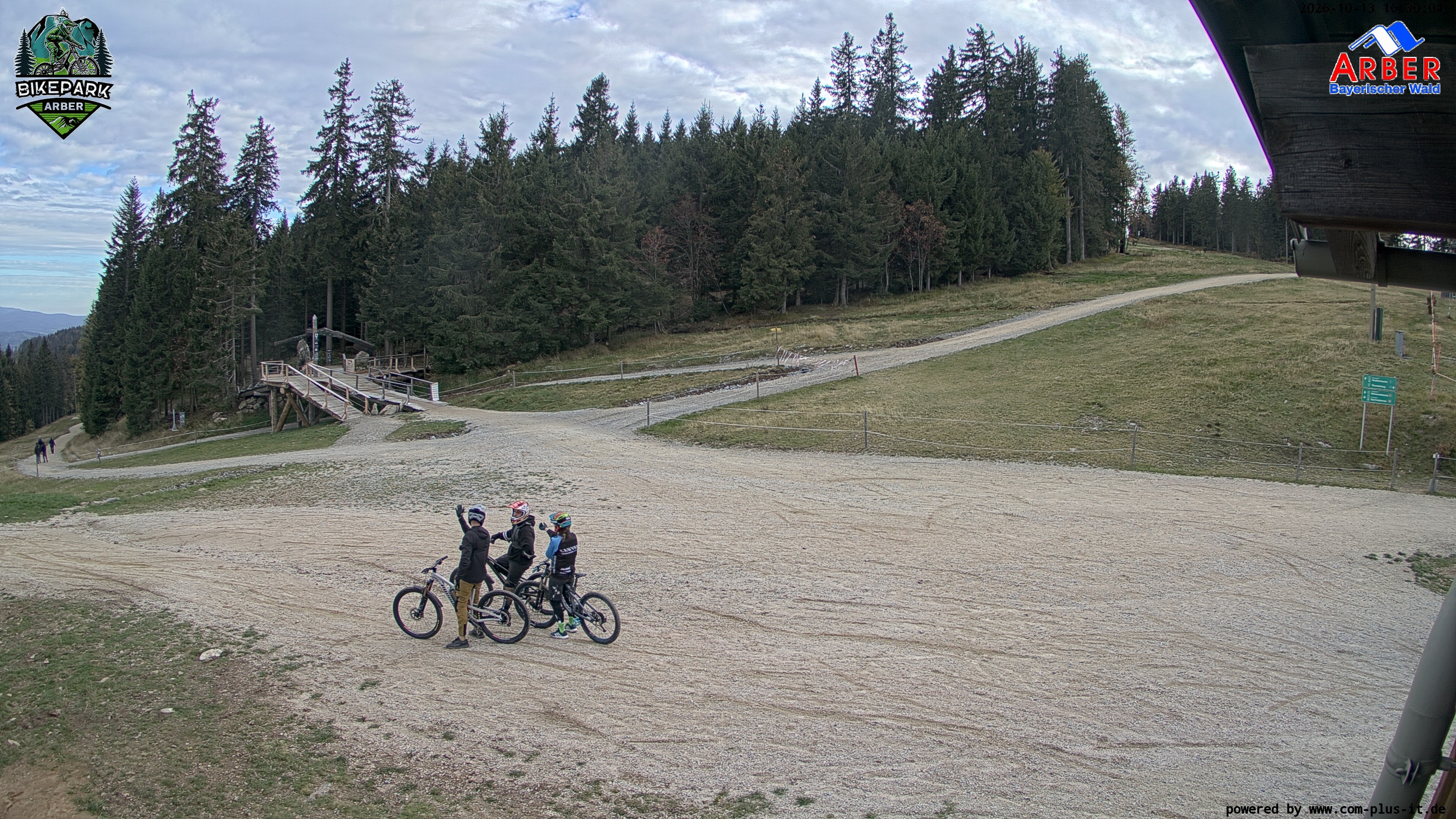 Archiv Foto Webcam ArBär Kinderland des Skigebiets am Arber