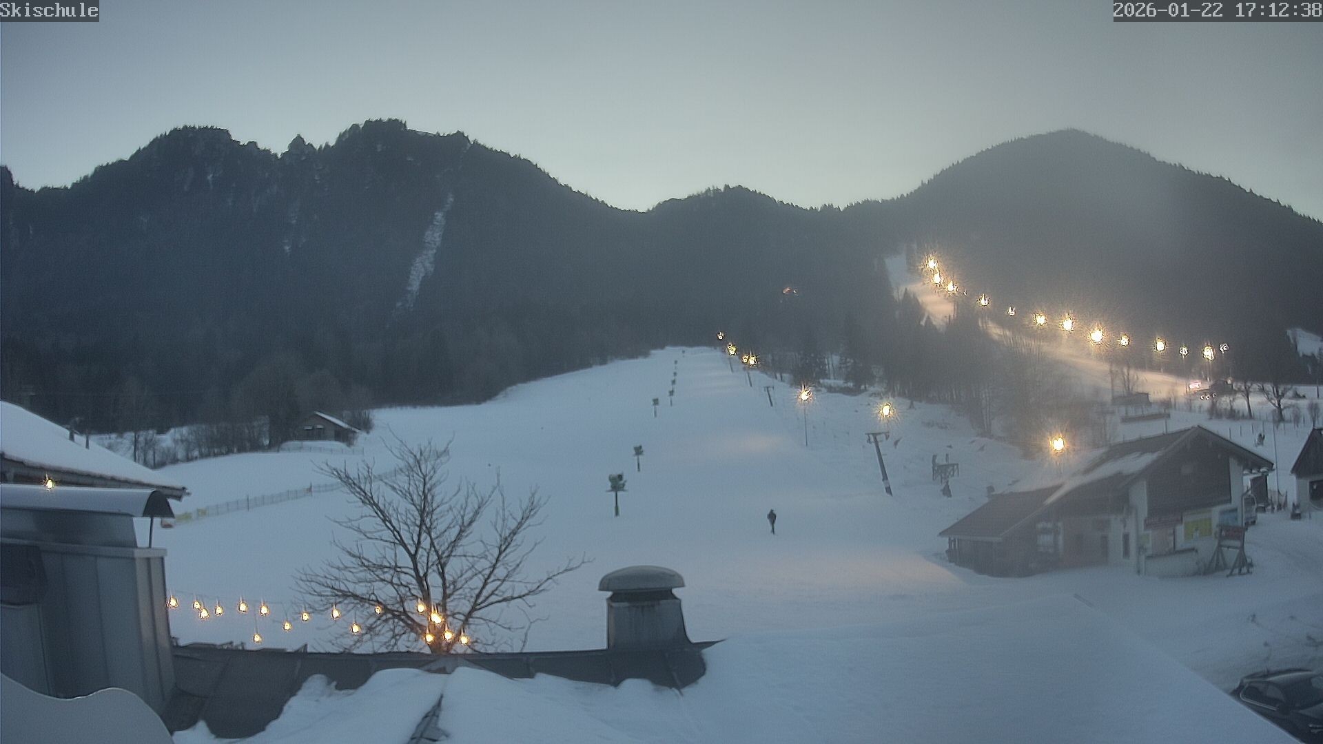 Archived image Webcam Streidlhang slope, Brauneck