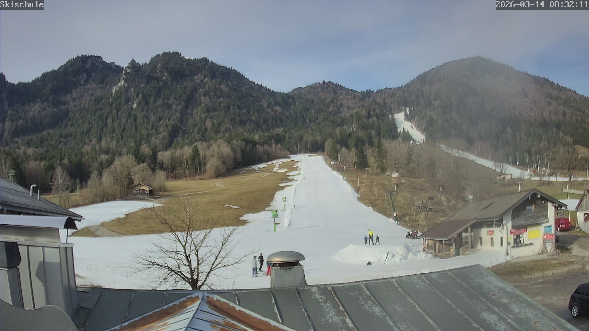 Archived image Webcam Streidlhang slope, Brauneck