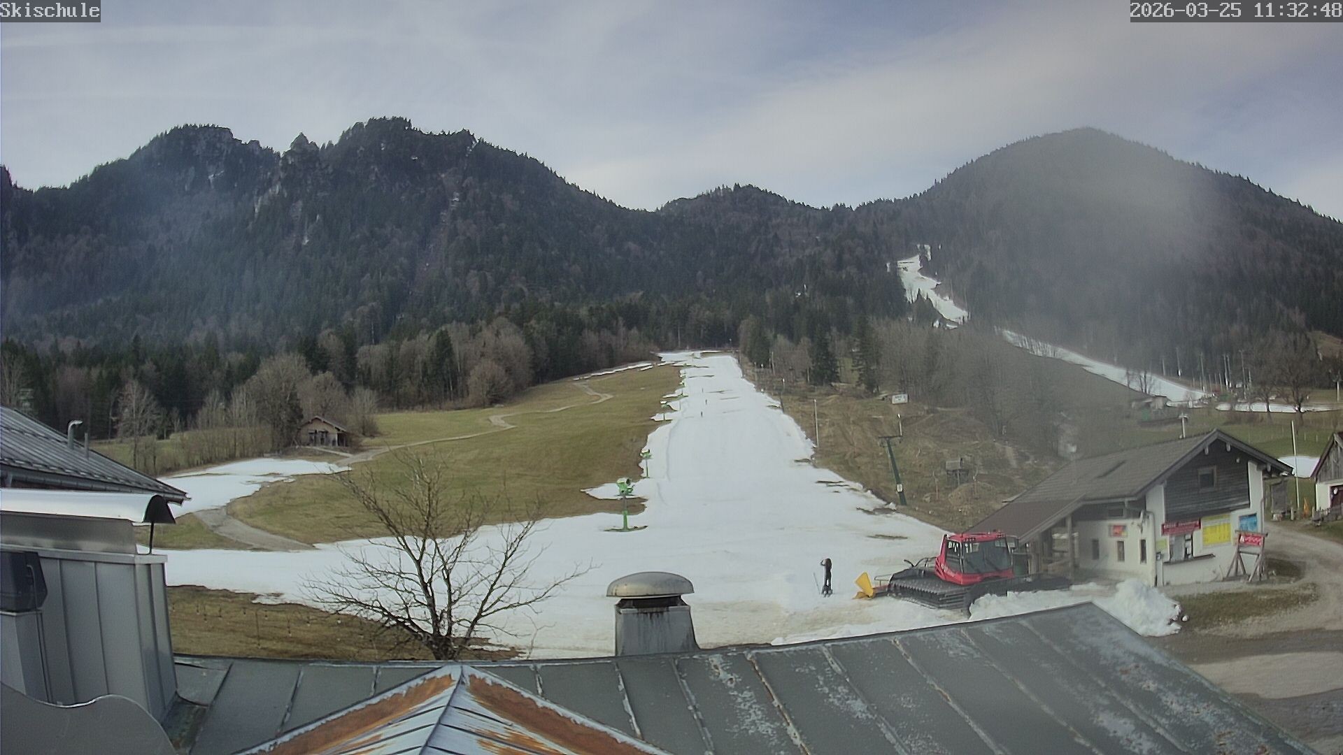 Archived image Webcam Streidlhang slope, Brauneck