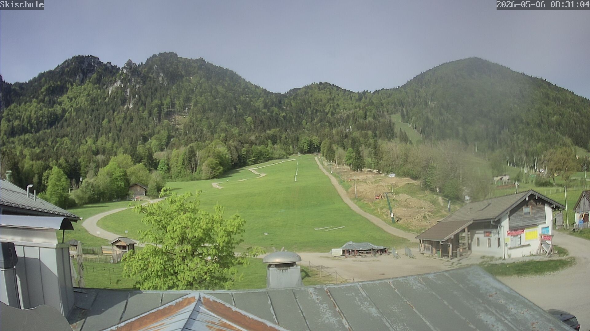 Archived image Webcam Streidlhang slope, Brauneck