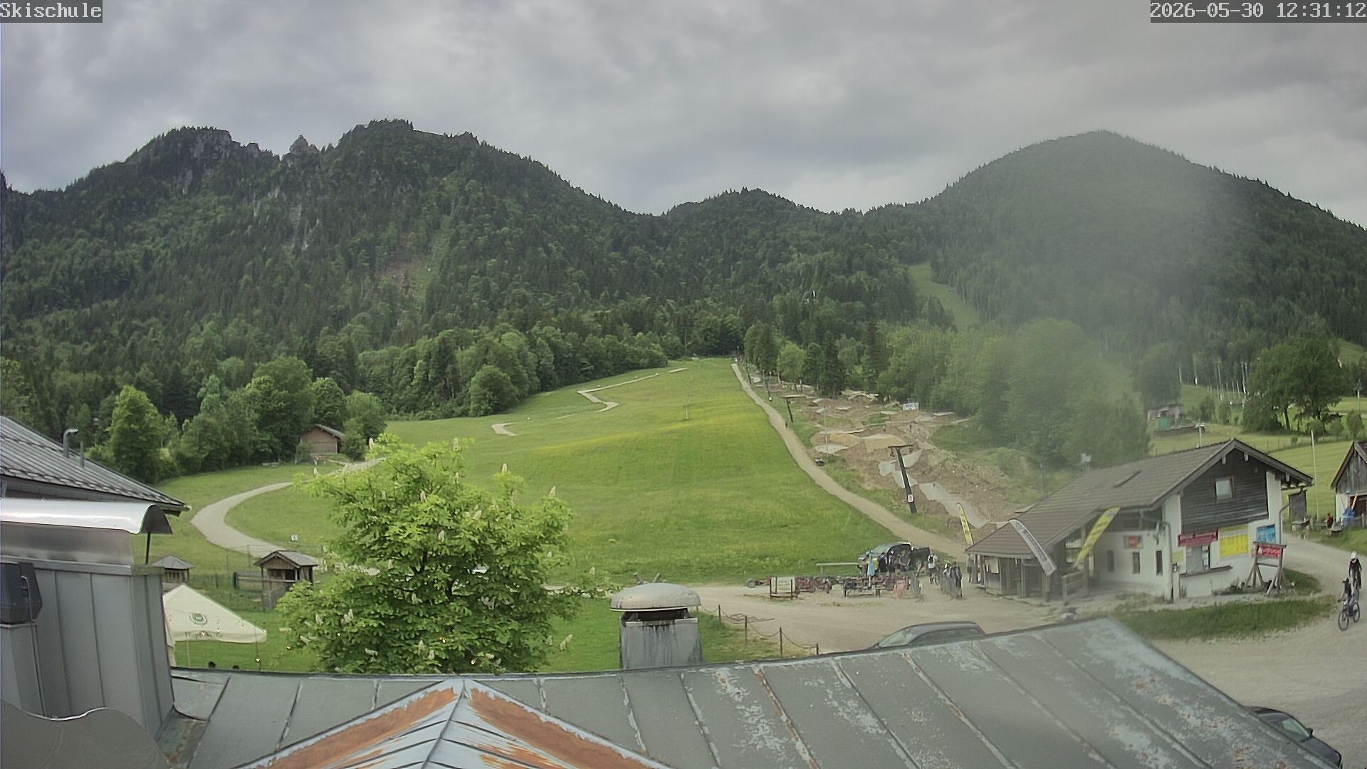 Archived image Webcam Streidlhang slope, Brauneck