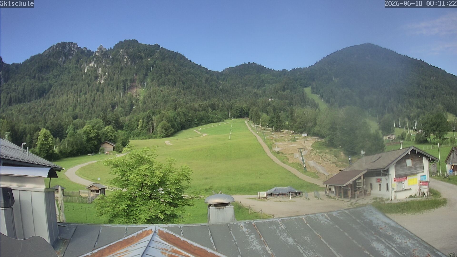 Archived image Webcam Streidlhang slope, Brauneck