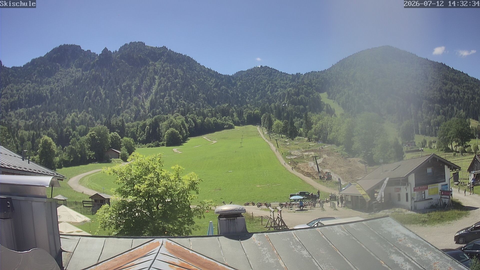 Archived image Webcam Streidlhang slope, Brauneck