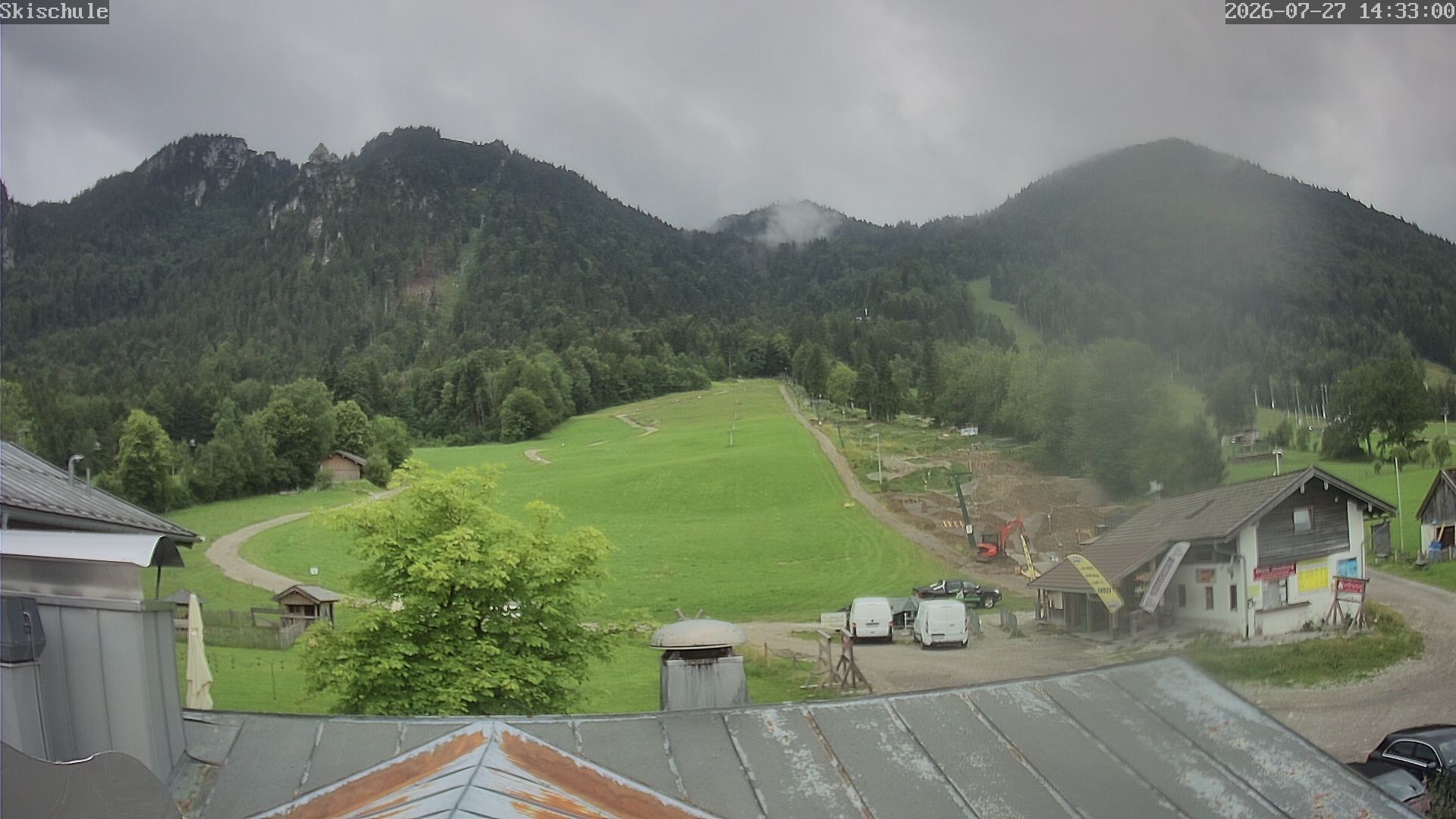 Archived image Webcam Streidlhang slope, Brauneck