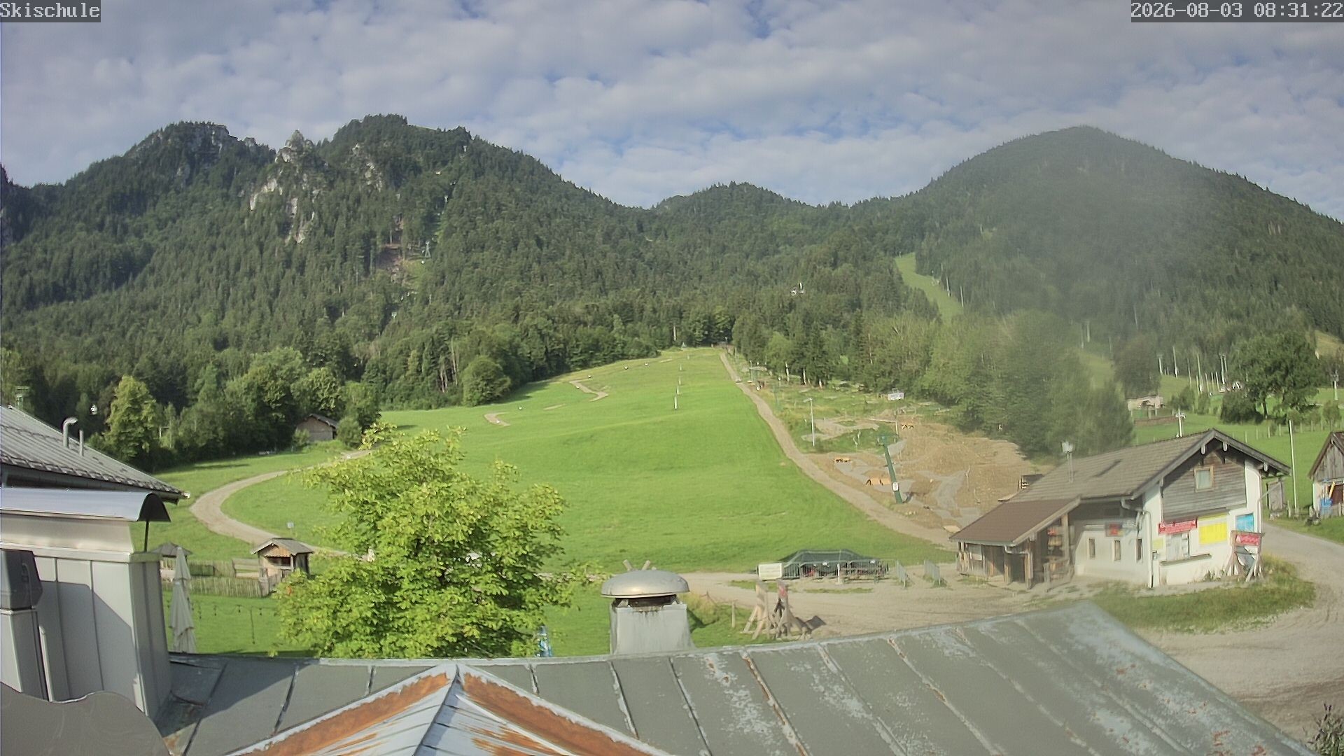 Archived image Webcam Streidlhang slope, Brauneck