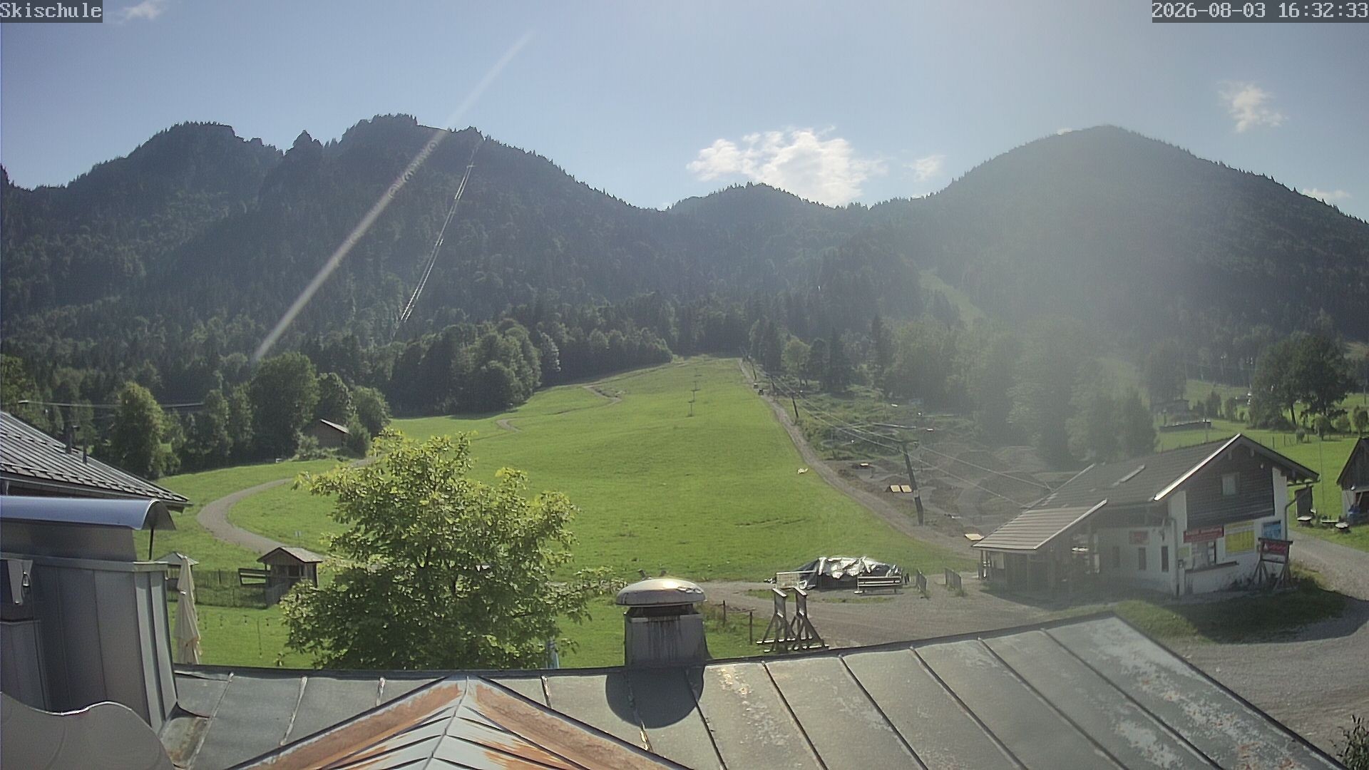 Archived image Webcam Streidlhang slope, Brauneck