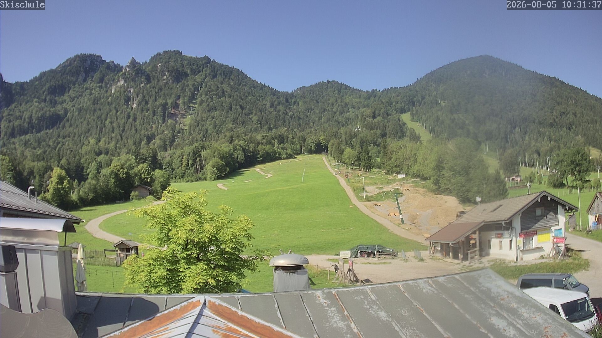 Archived image Webcam Streidlhang slope, Brauneck