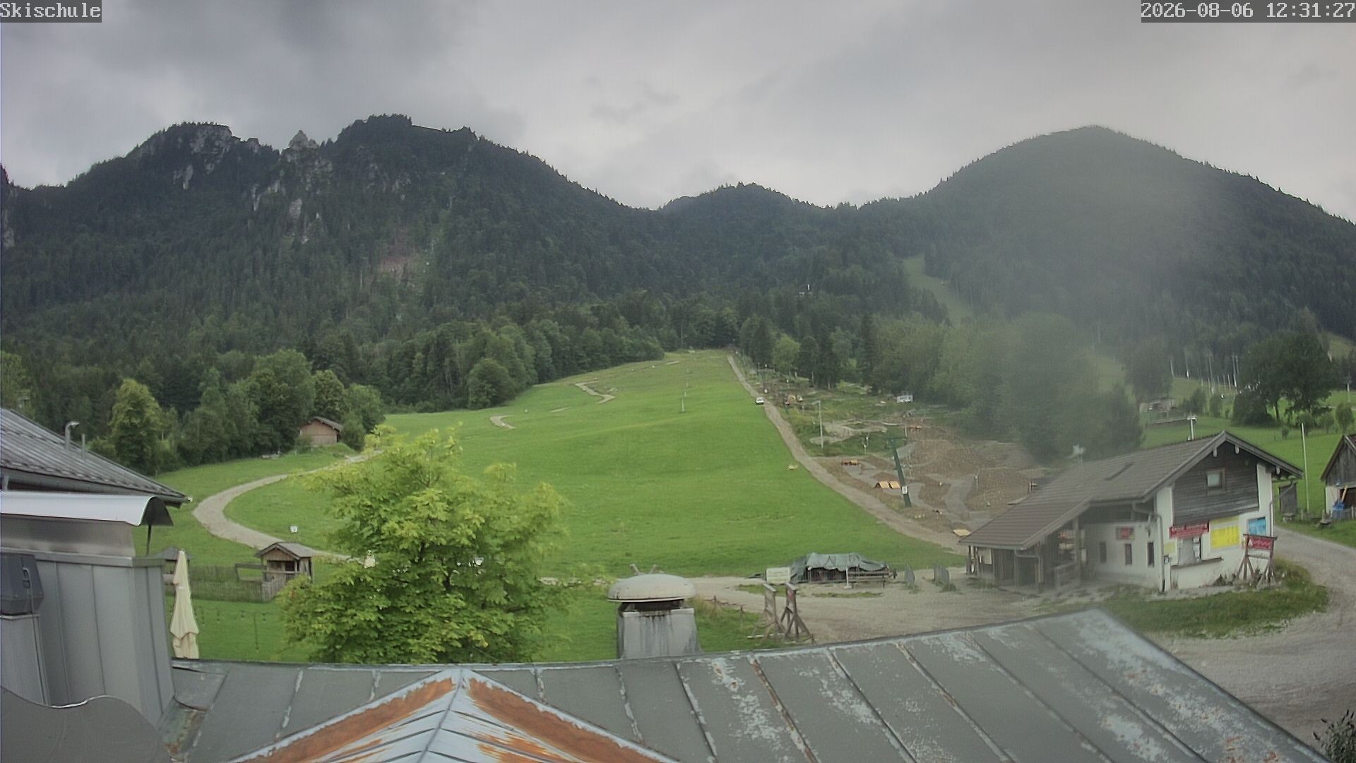 Archived image Webcam Streidlhang slope, Brauneck