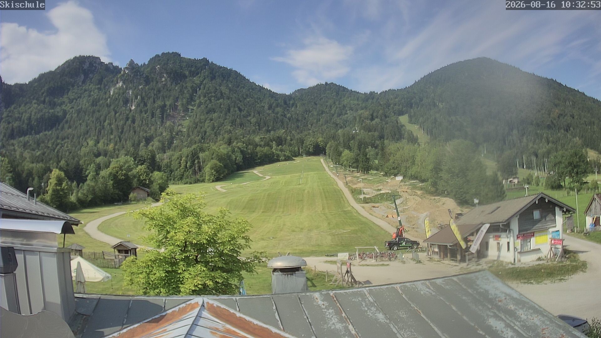 Archived image Webcam Streidlhang slope, Brauneck