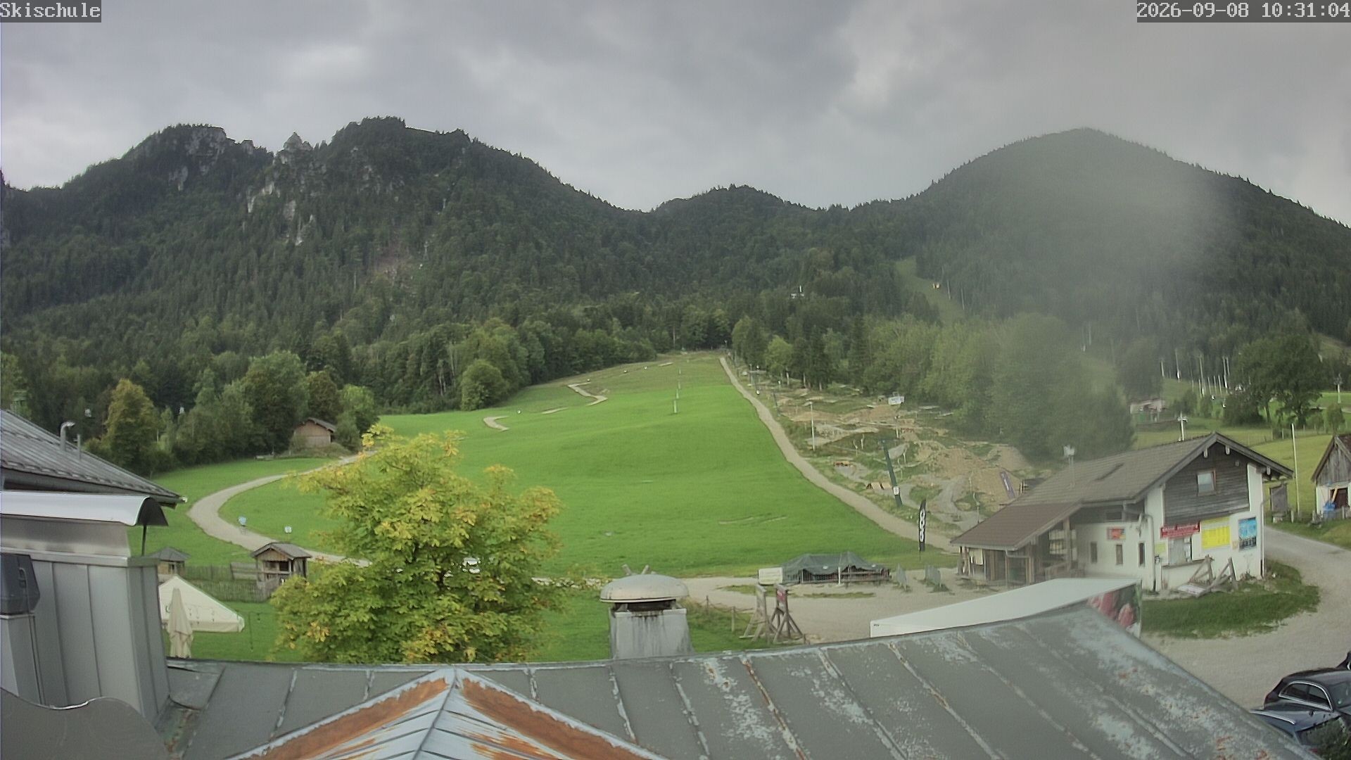 Archived image Webcam Streidlhang slope, Brauneck