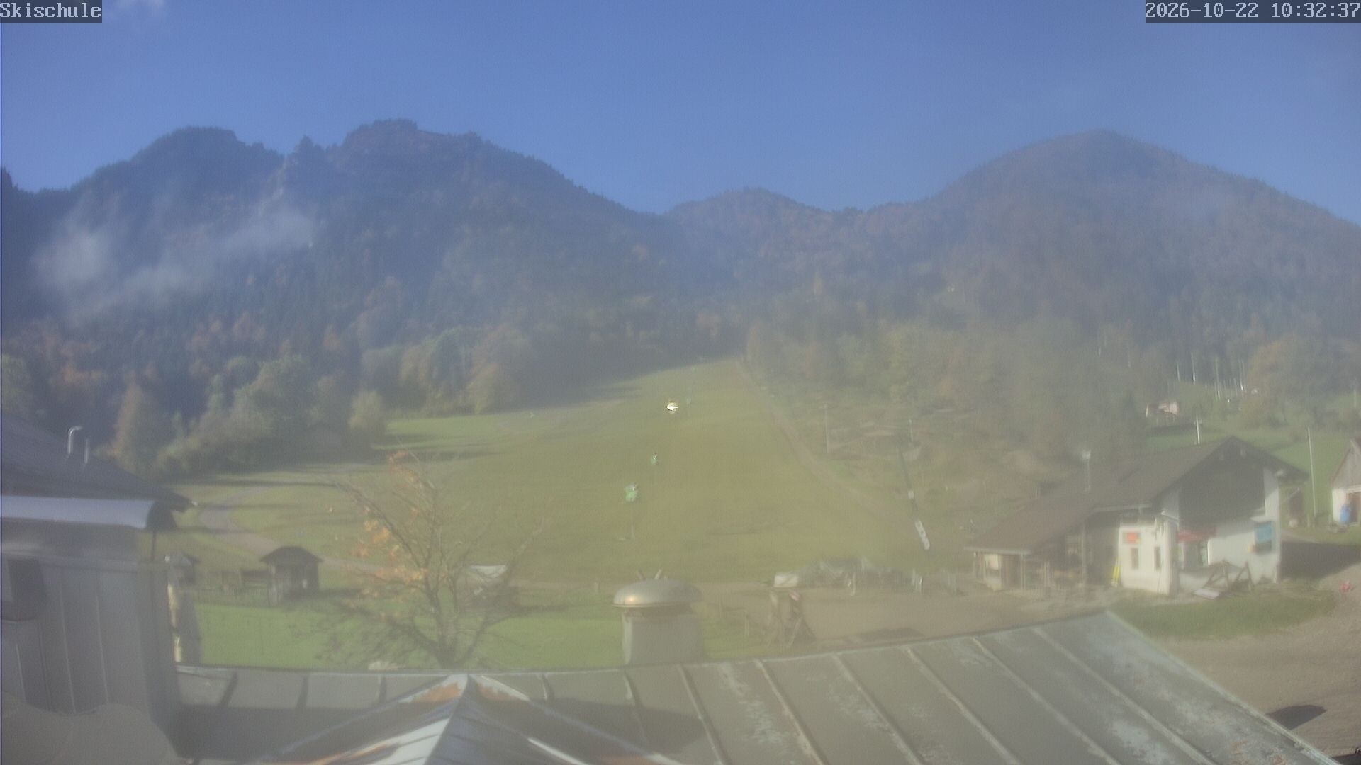 Archived image Webcam Streidlhang slope, Brauneck