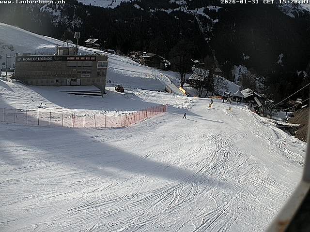 Archiv Foto Webcam Innerwengen: Zielraum Lauberhornrennen