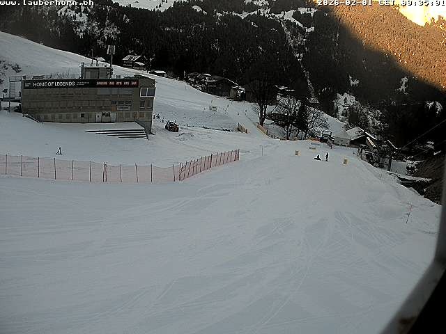 Archiv Foto Webcam Innerwengen: Zielraum Lauberhornrennen