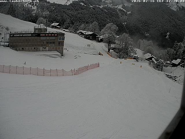Archiv Foto Webcam Innerwengen: Zielraum Lauberhornrennen