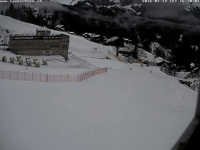 Archiv Foto Webcam Innerwengen: Zielraum Lauberhornrennen