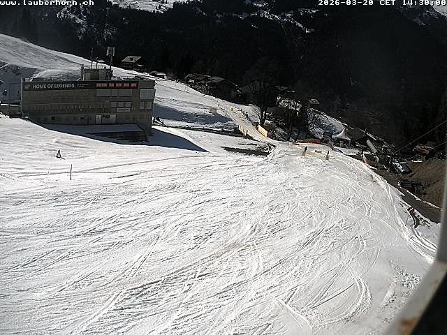 Archiv Foto Webcam Innerwengen: Zielraum Lauberhornrennen