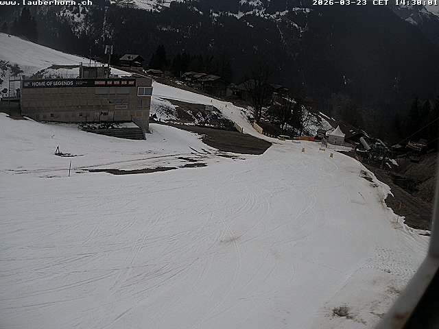 Archiv Foto Webcam Innerwengen: Zielraum Lauberhornrennen