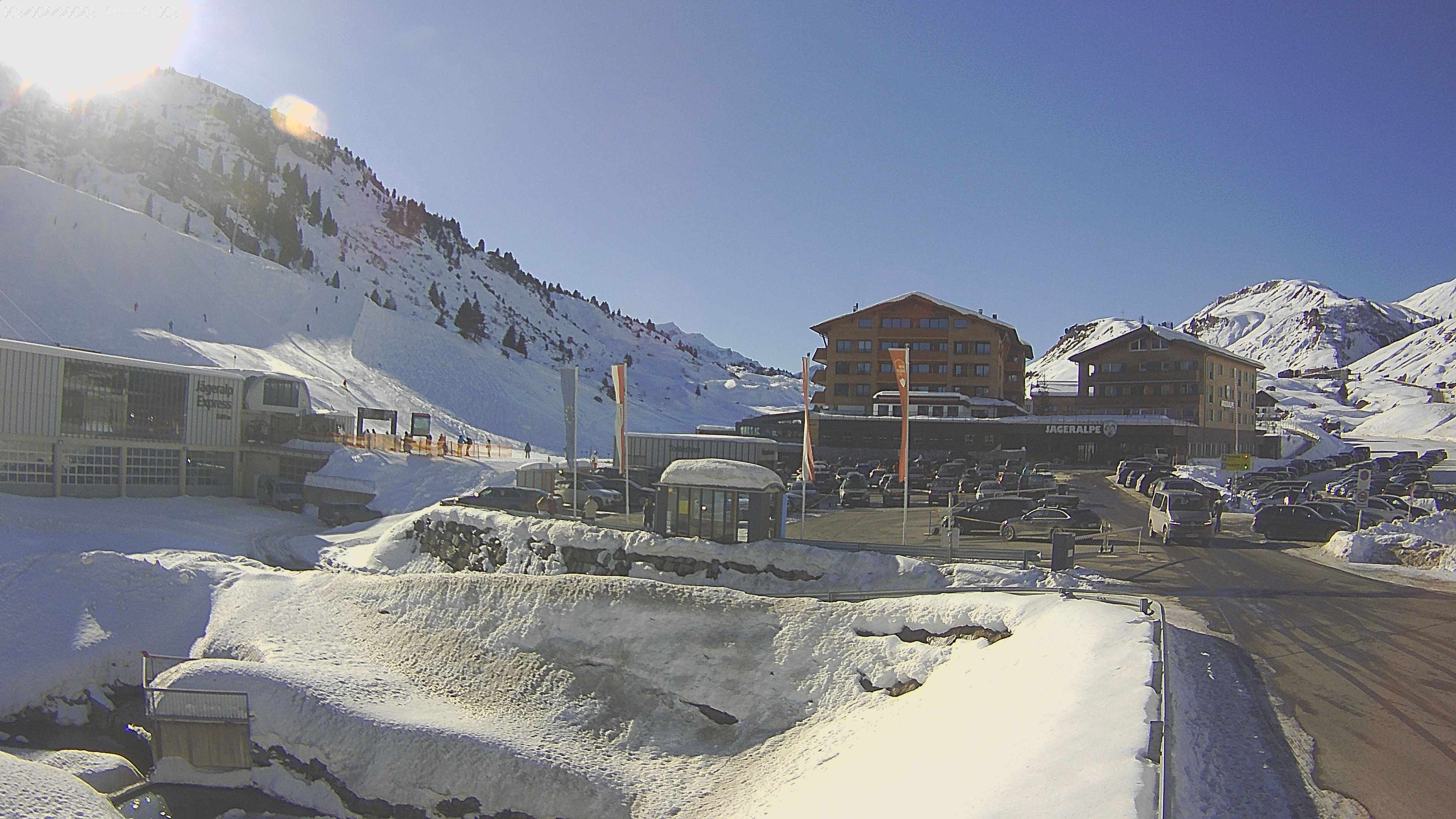 Archiv Foto Webcam Jägeralpe: Blick aufs Hotel