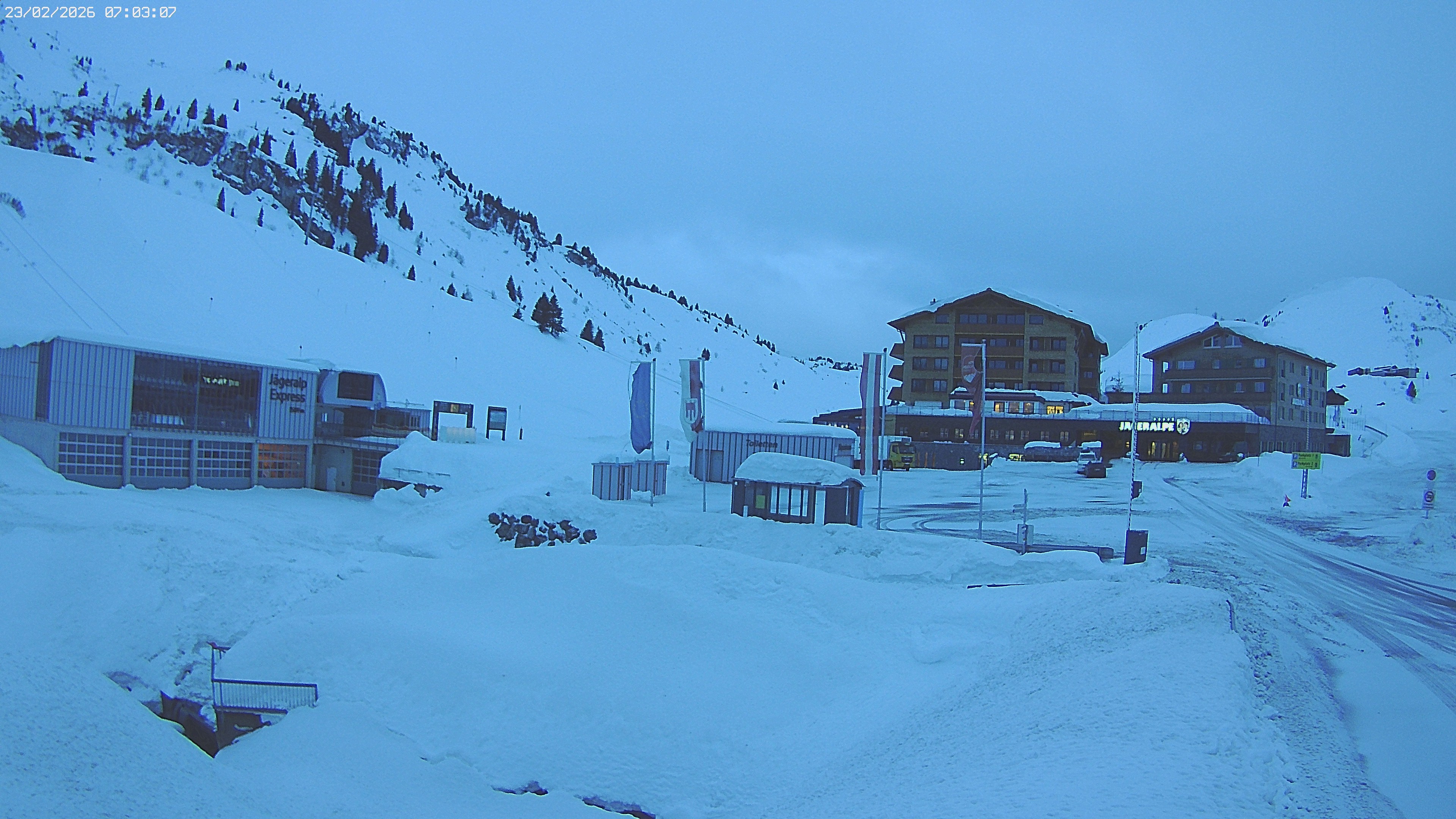 Archiv Foto Webcam Jägeralpe: Blick aufs Hotel